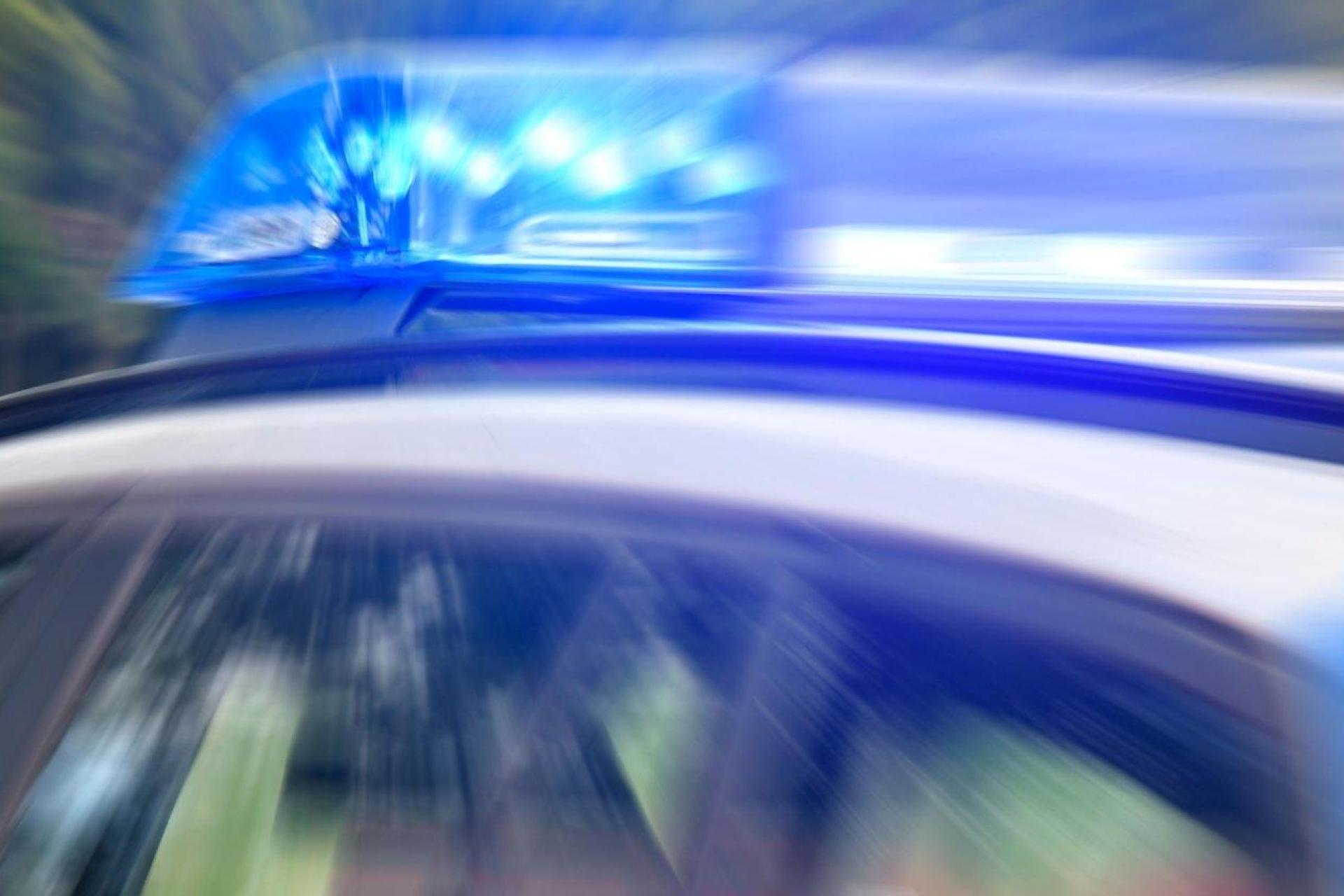 Die Polizei Neustadt/WN sucht einen flüchtigen Unfallverursacher. (Bild: Petra Hartl)