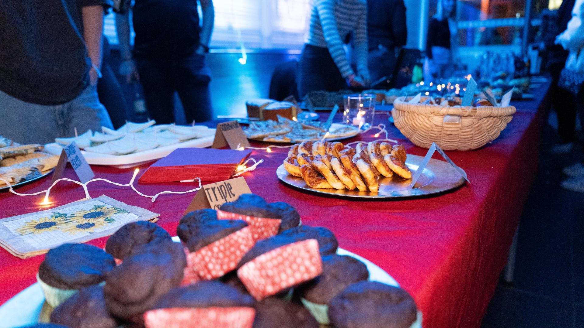 Die Bilder der FOSBOS-Kennenlernparty.  (Bild: mcl)