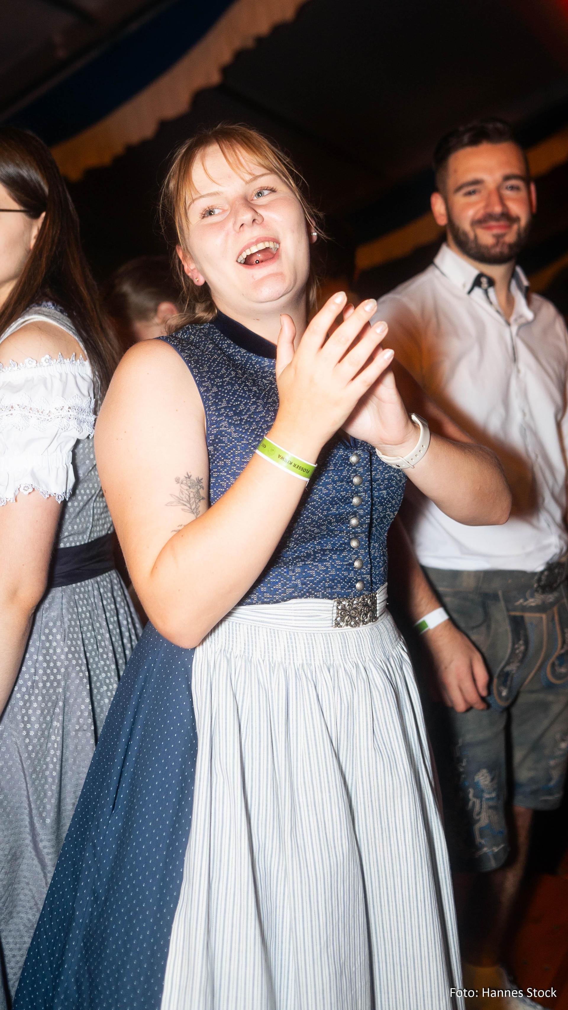 Das war die Flosser Kirwa am Samstag.  (Bild: Hannes Stock )