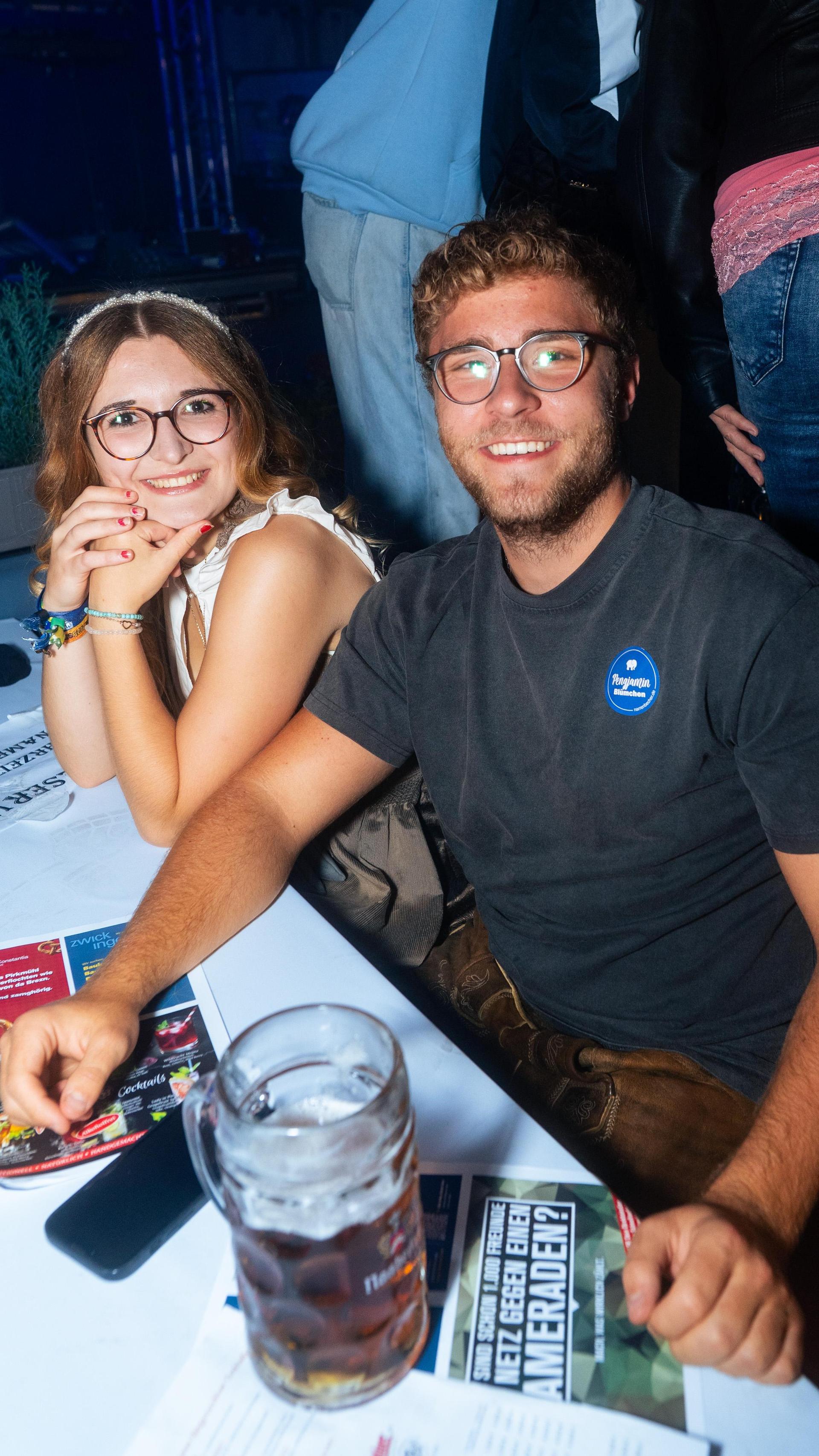 Die Bilder vom Freitag auf dem Weidener Volksfest 2025. (Bild: Hannes Stock)