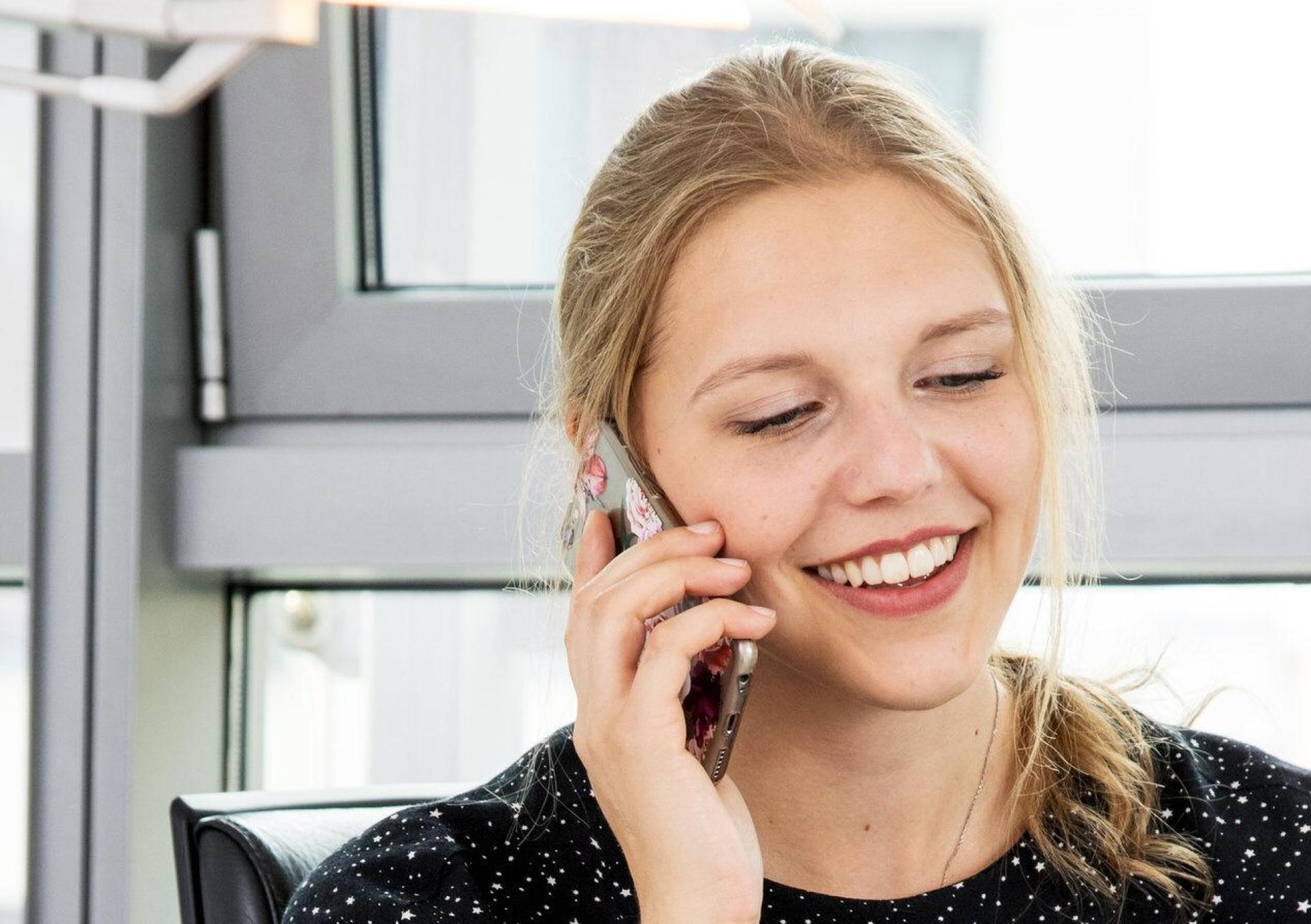 In der Oberpfalz gibt es viele attraktive Azubi-Stellen. <br> (Bild: Christin Klose/dpa)