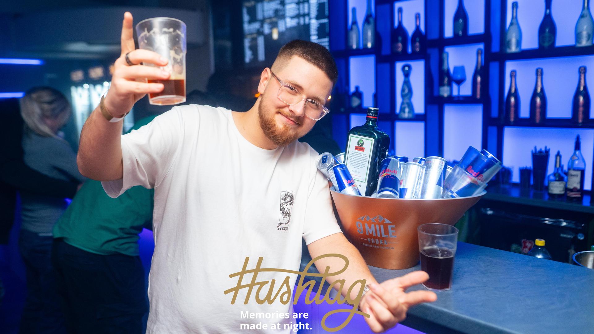 „Blacked Out” im Hashtag. Die Bilder vom Samstag. (Bild: Hannes Stock)