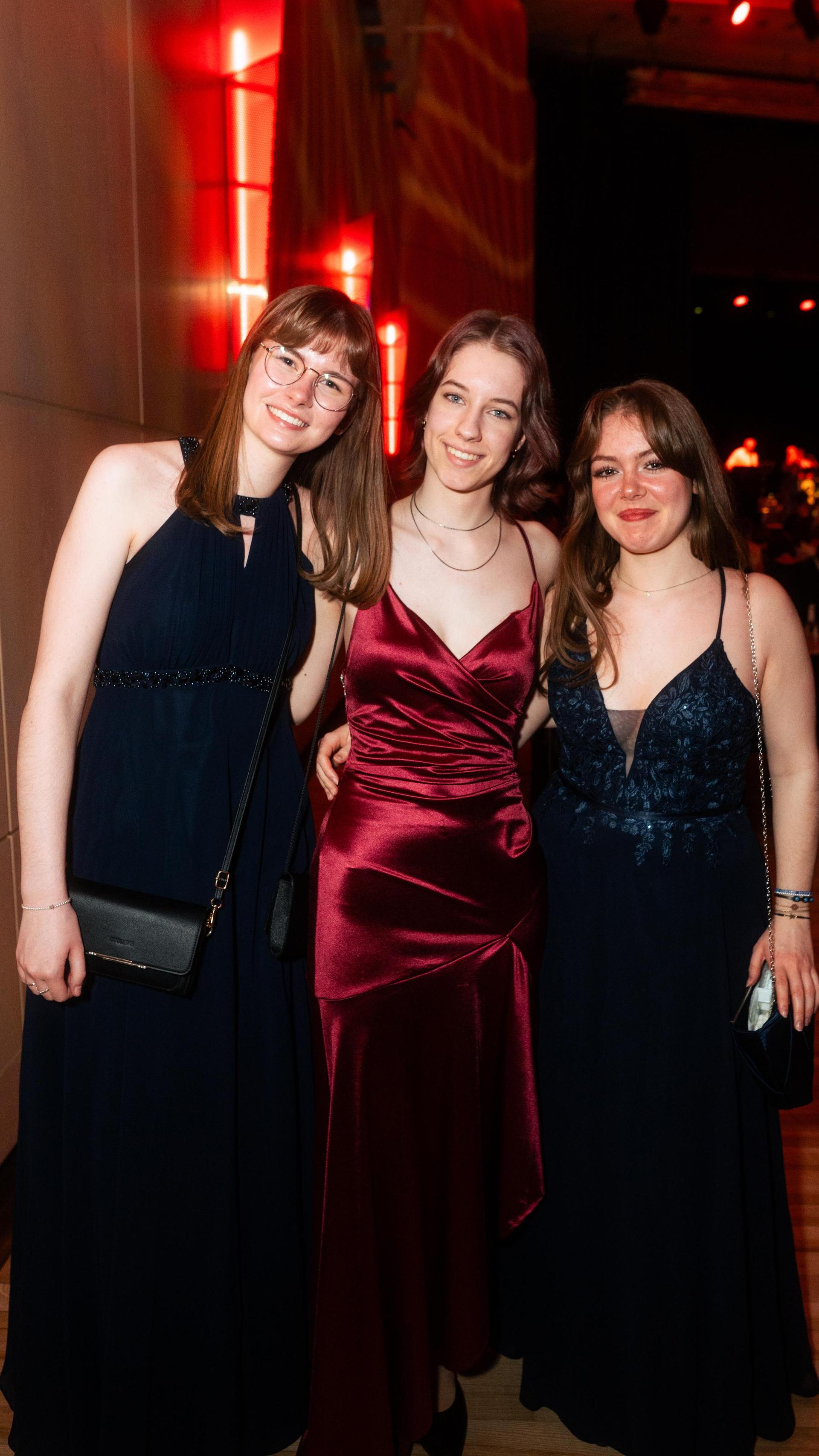 So war der Abschlussball der Realschulen in Weiden. (Bild: Hannes Stock)