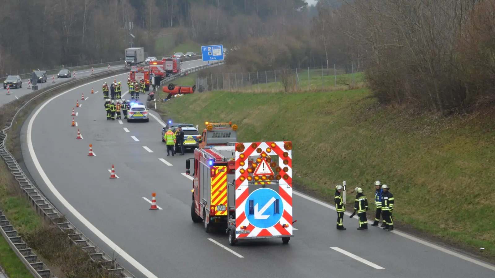 Auf der A 6 hat sich zwischen Pleystein und Waidhaus ein Unfall ereignet. (Bild: Elisabeth Dobmayer )
