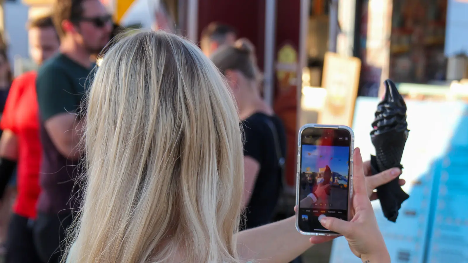 Das Foodtruck Festival in Weiden.  (Archivbild: Lea Stecher)