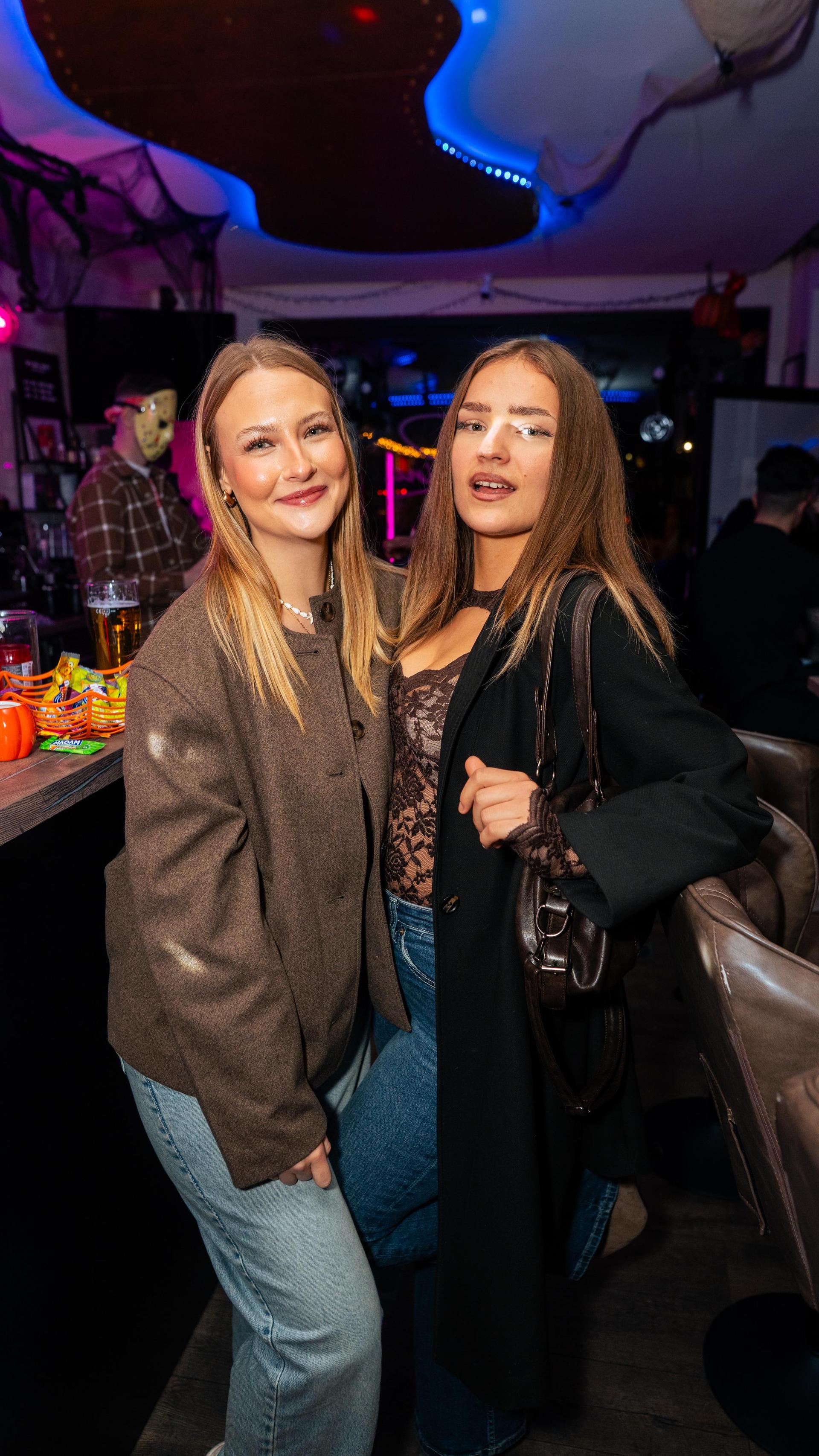 Exklusive Einblicke in die Halloween-Party in der Santorino-Bar. (Bild: Hannes Stock)