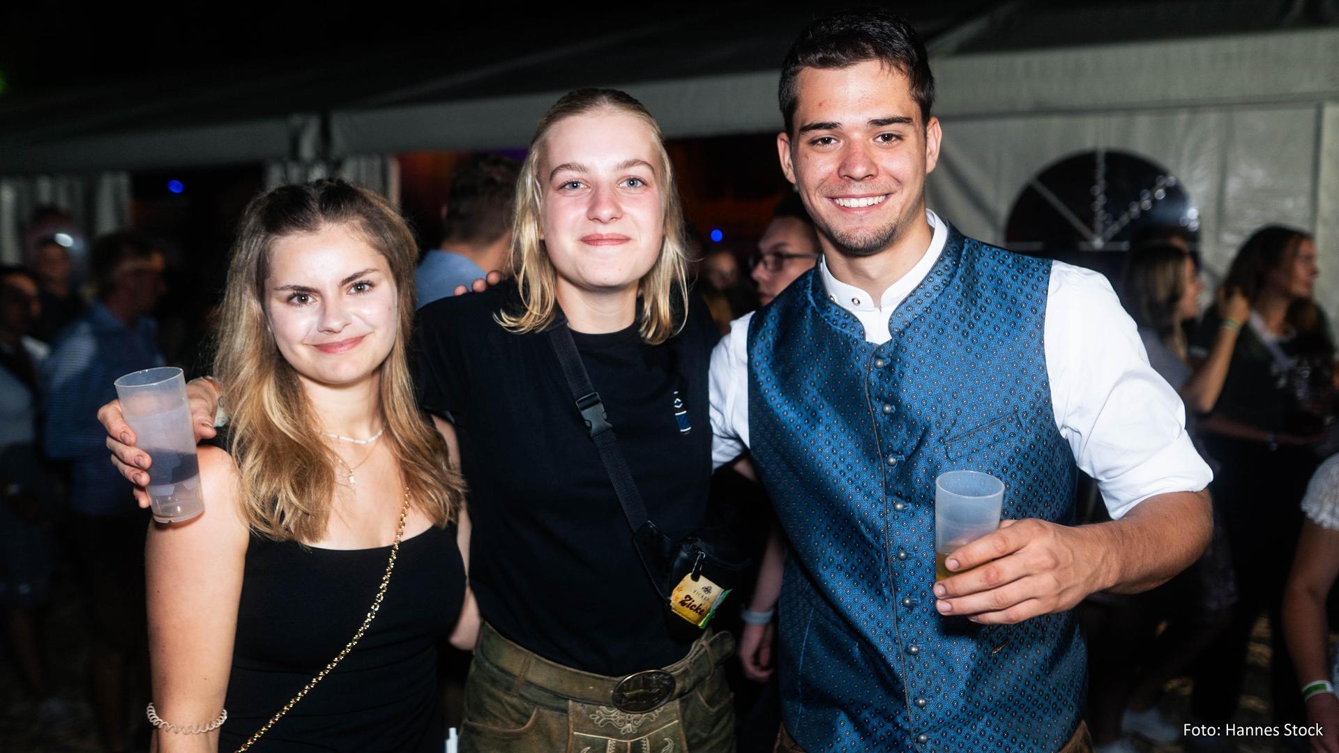 Das war die Flosser Kirwa am Samstag.  (Bild: Hannes Stock )