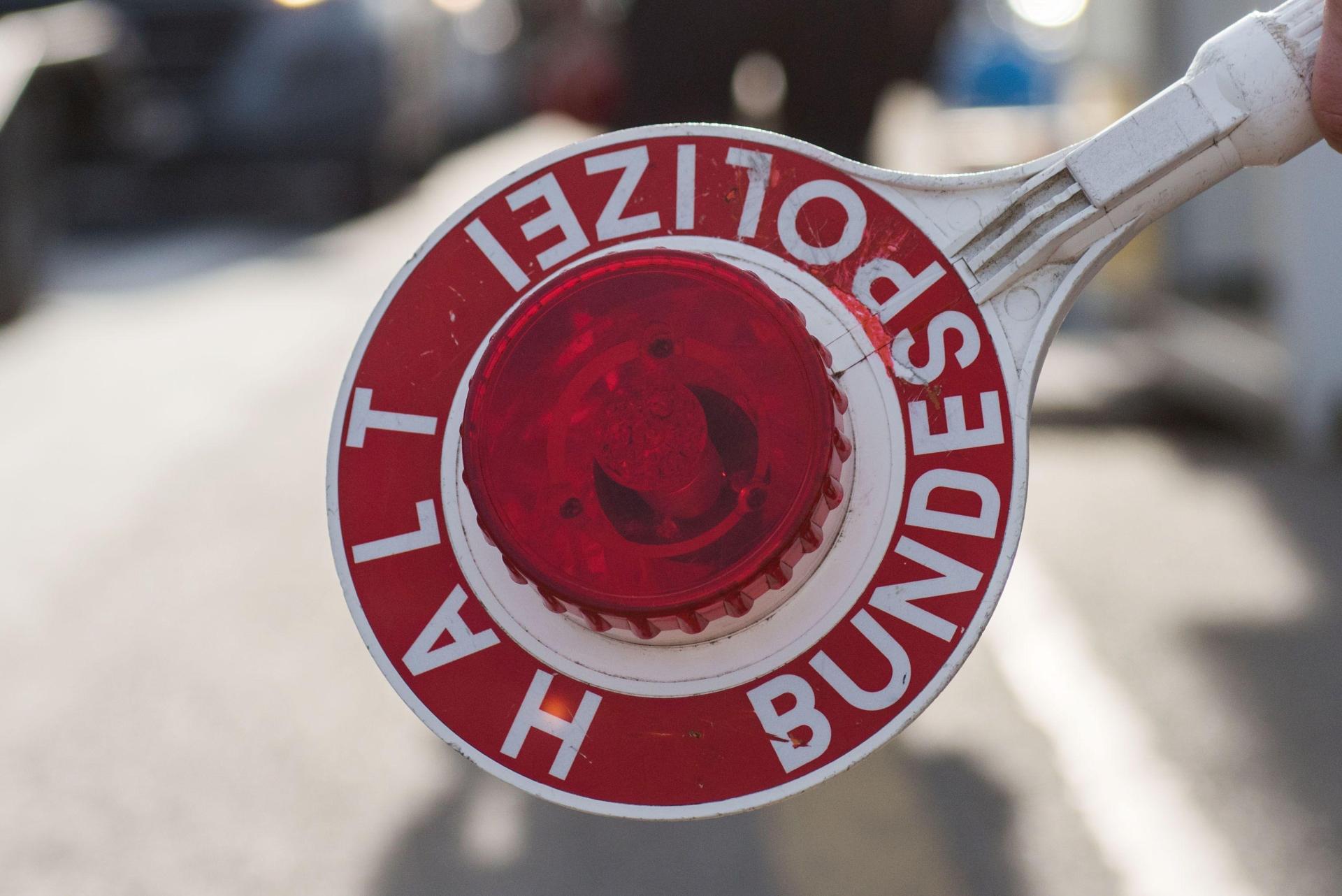 Ein 38-jähriger Moldauer ist bei der Einreise nach Deutschland gestoppt worden. (Symbolbild: Bundespolizei )