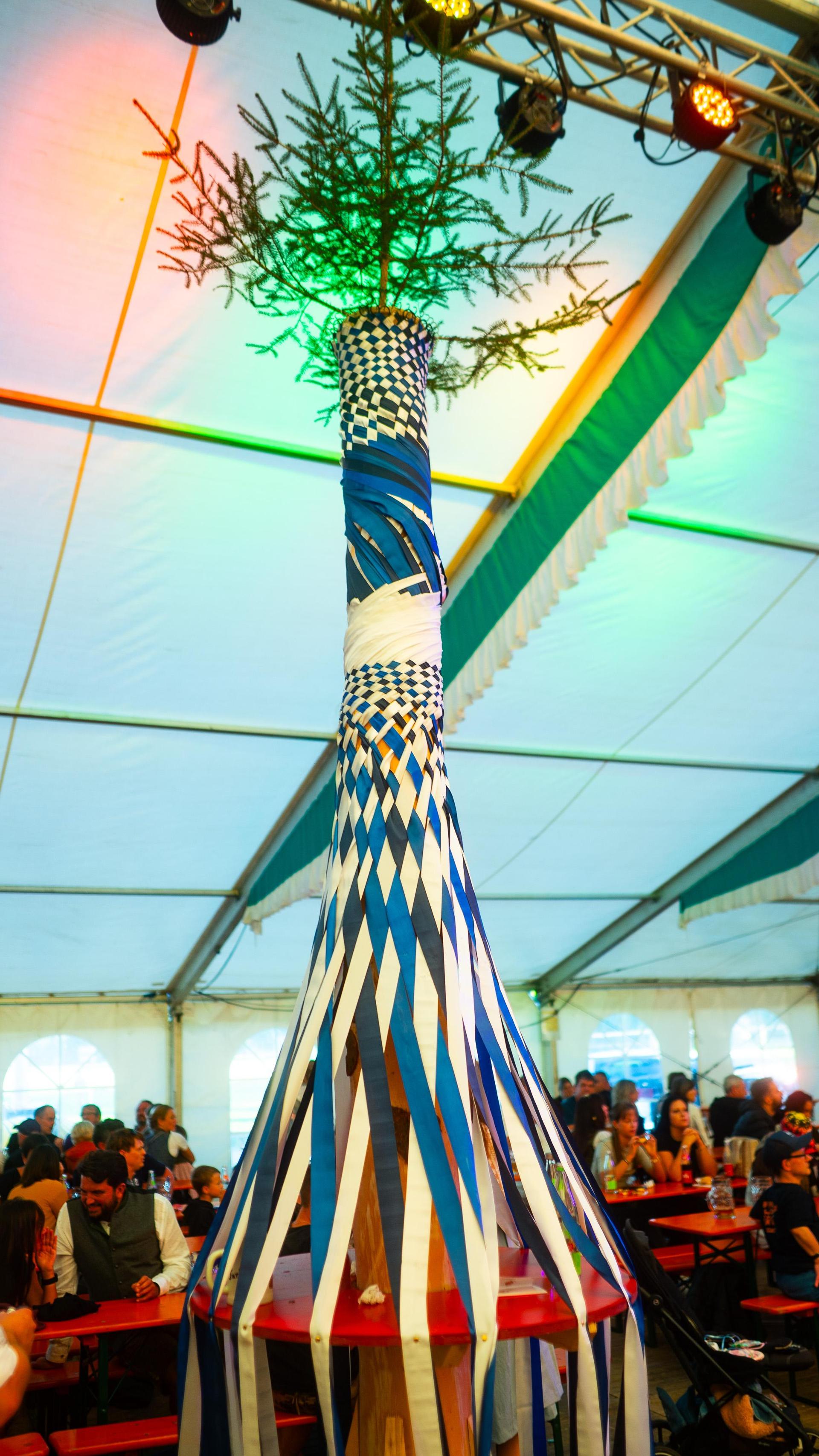 Das war der Kirwasonntag in Wernberg. (Bild: Hannes Stock)