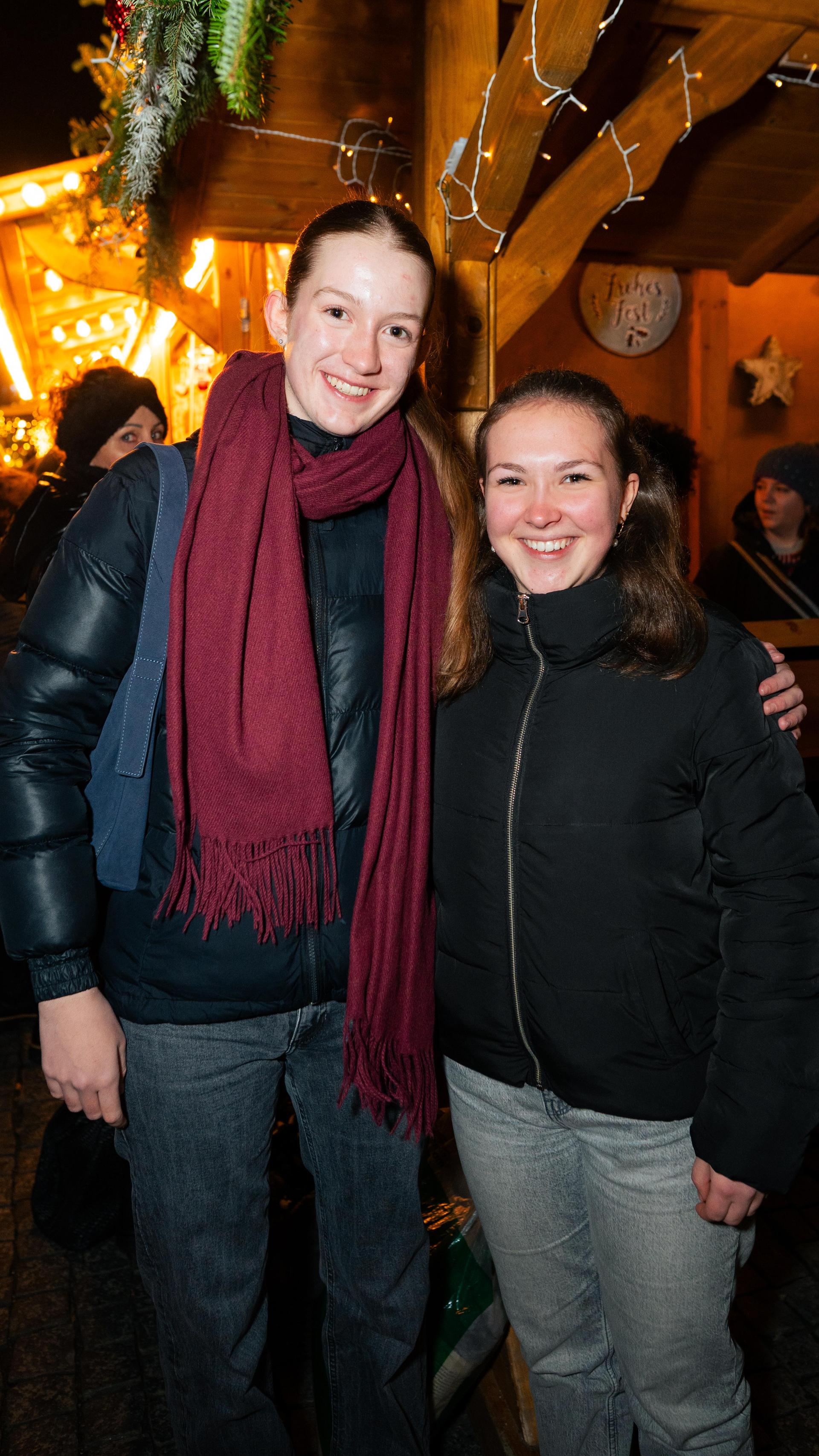 In Weiden war am Samstag auf dem Weihnachtsmarkt einiges los. (Bild: Hannes Stock)
