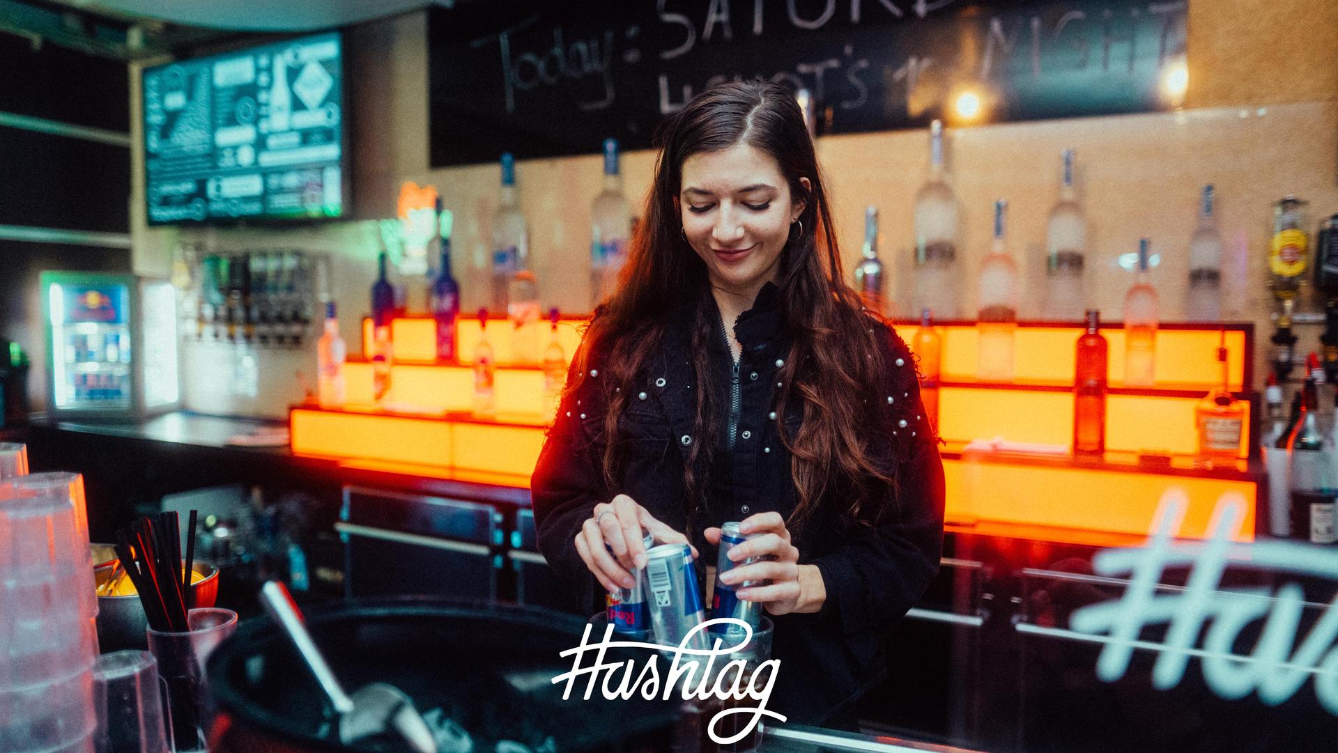 Bei der „Hashtag Saturday”-Partyim Hashtag Weiden sorgte <b>DJ RobVEE</b> für den passenden Sound. (Bild: Sebastian Reiter)