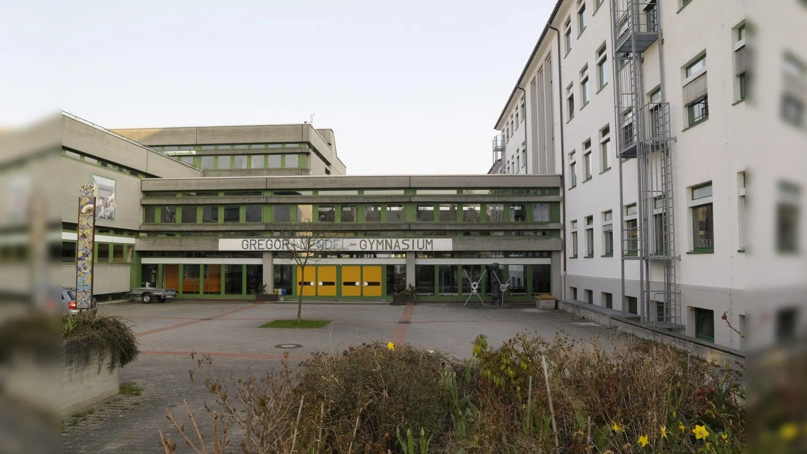 Das Theaterstück findet in der Aula des GMGs statt. (Bild: Petra Hartl)