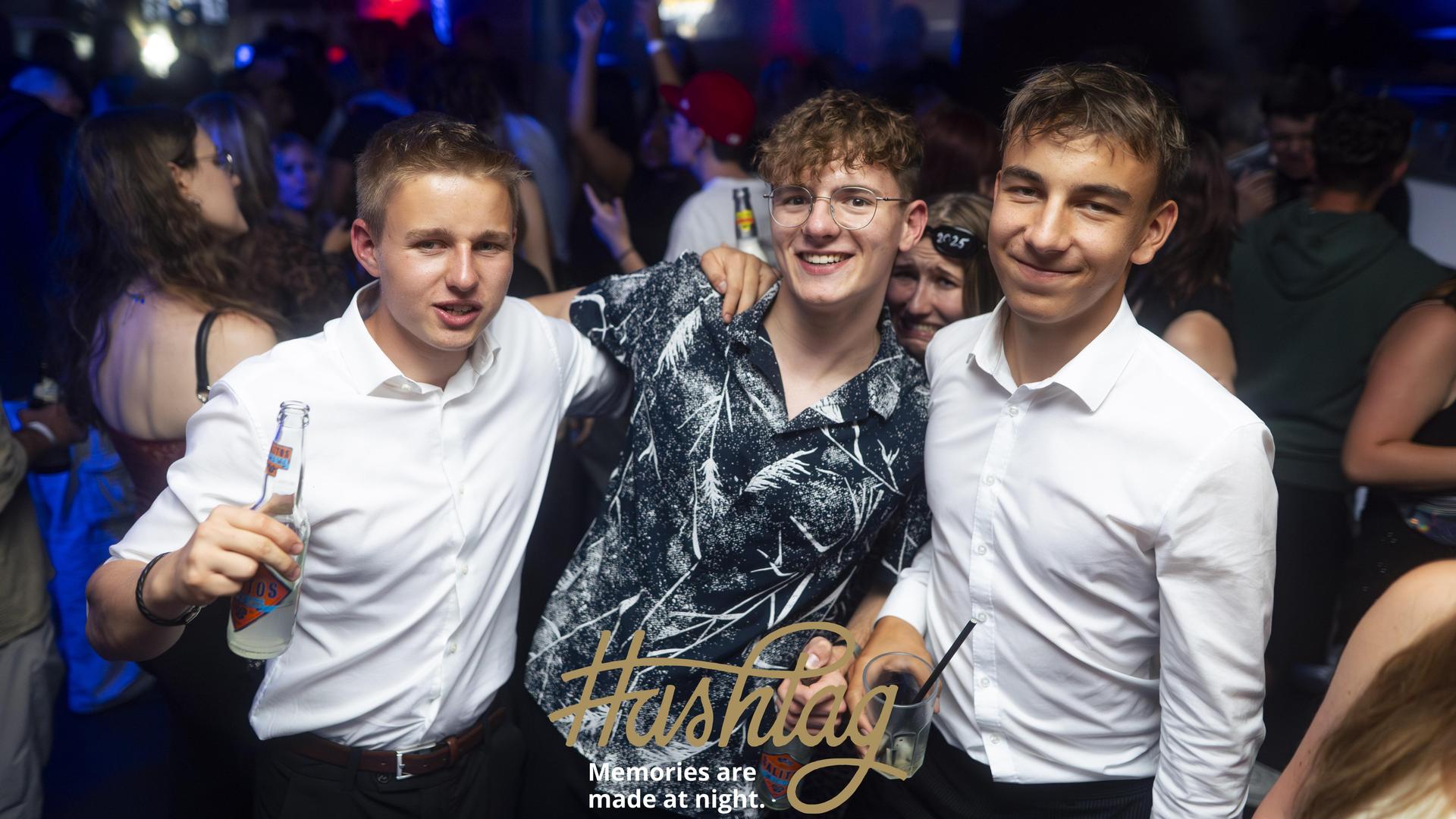 Im Hashtag sorgten am Freitag die Hits der 2000/10er für beste Stimmung. (Bild: Hannes Stock)
