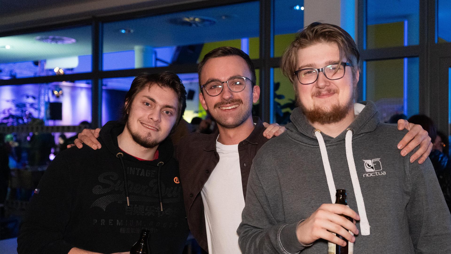 Die Bilder der FOSBOS-Kennenlernparty.  (Bild: mcl)