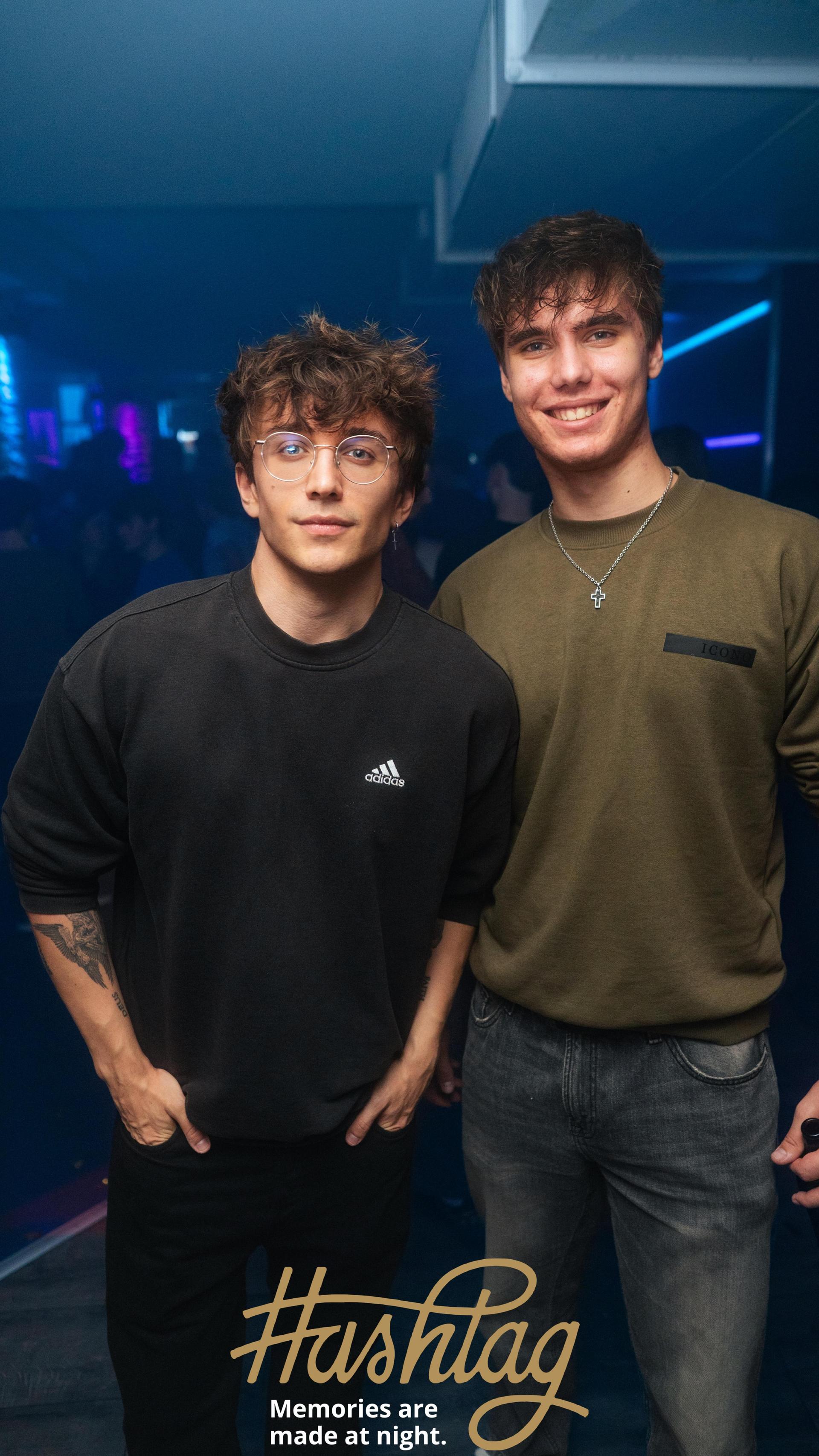 Am Dienstag wurde im Hashtag die Abgabe der Seminararbeiten gefeiert.  (Bild: Hannes Stock)