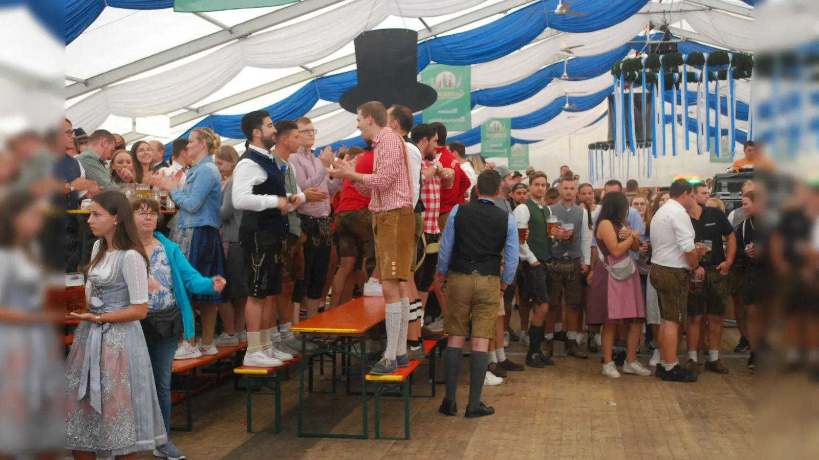 Das Festzelt bei der Flosser Kirwa füllt sich – mit Sicherheit – auch in diesem Jahr. (Archivbild: tss)