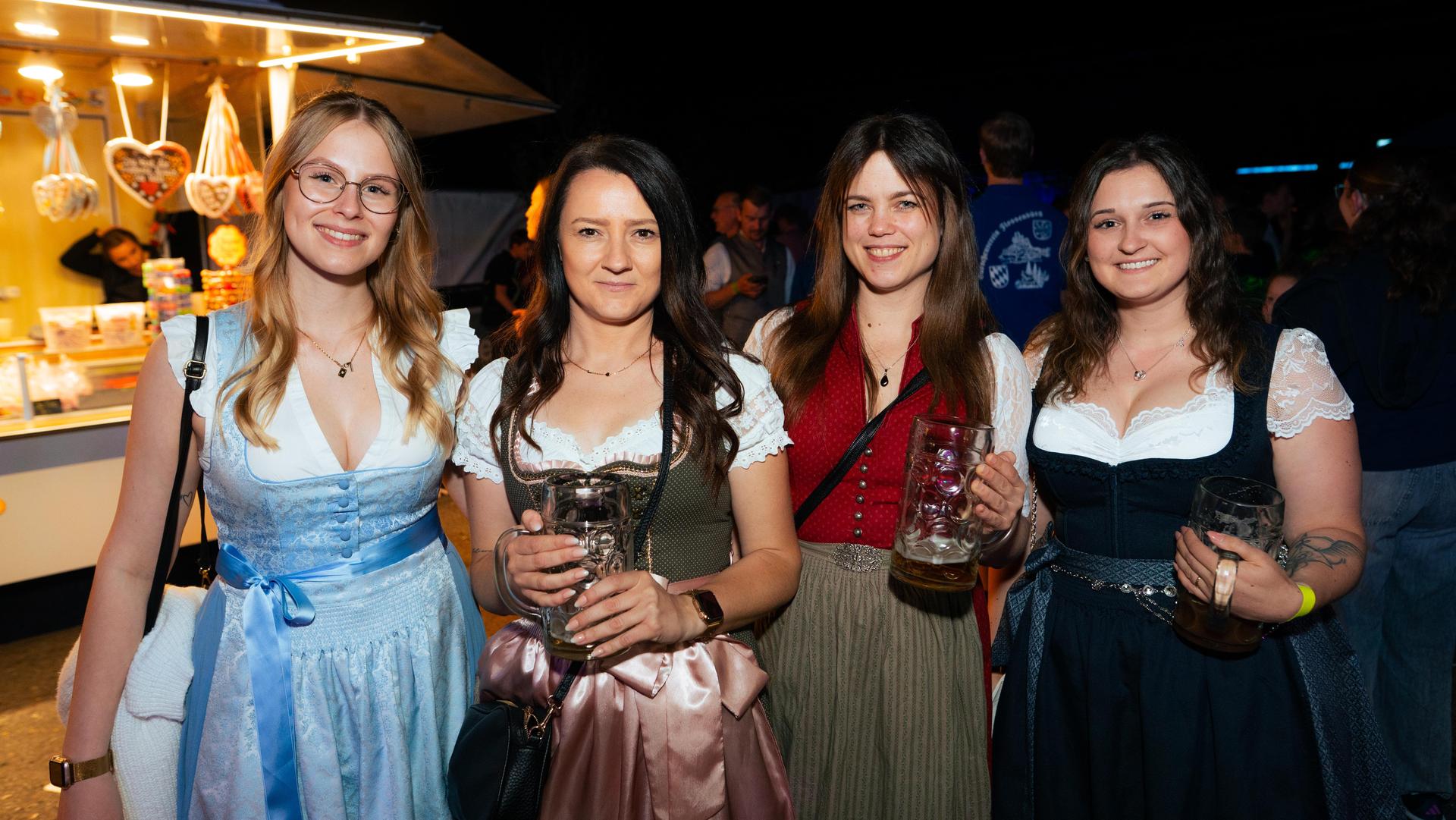 Bei der „Sommerwiesn” der KLJB Waldthurn ging es hoch her. (Bild: Hannes Stock)