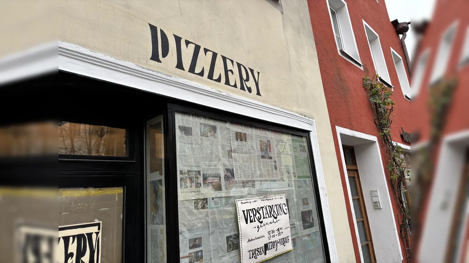 Neben dem Café Beanery eröffnet der Pizza-Imbiss „Pizzery”. (Bild: mcl)