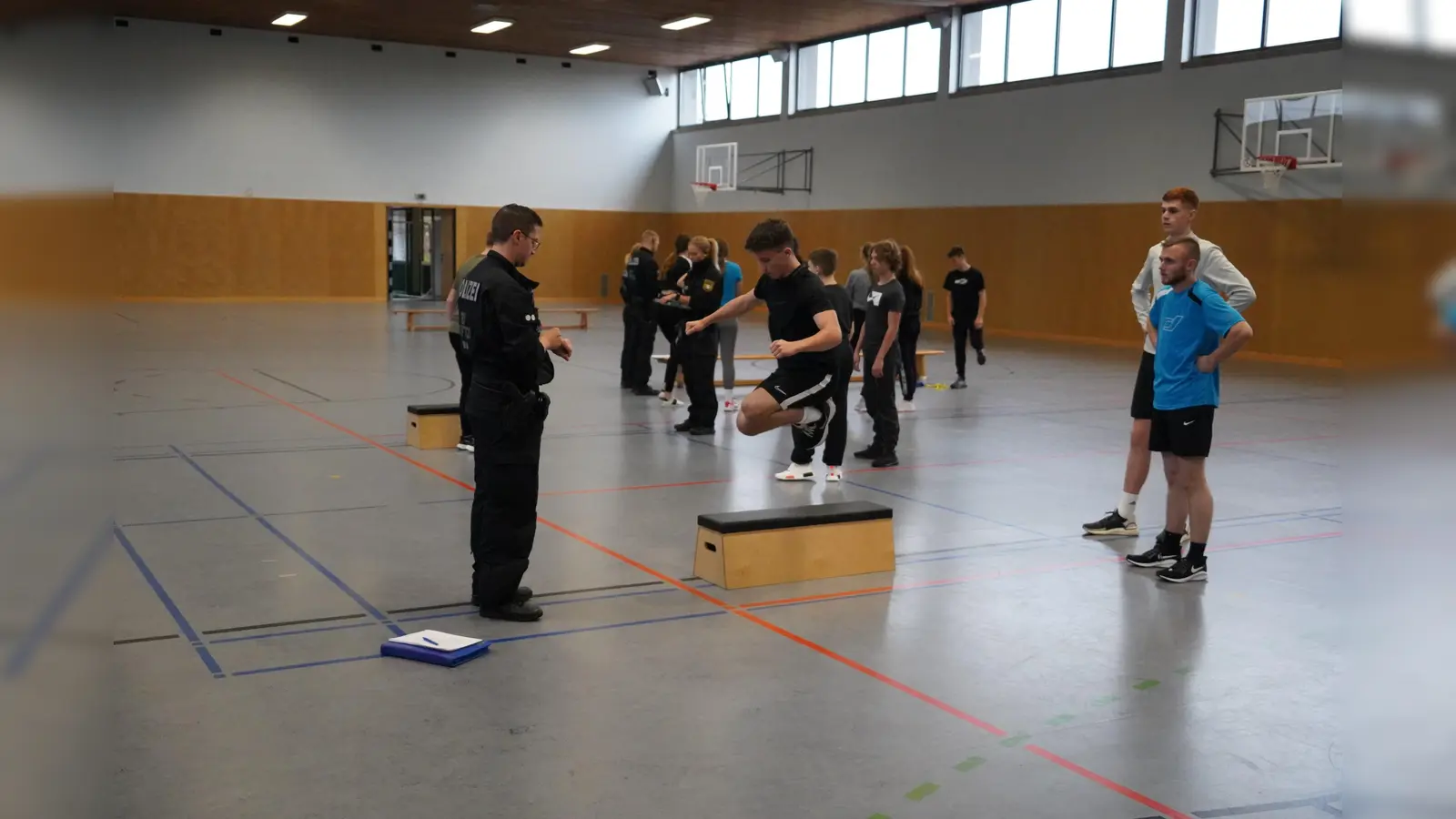 „Fordere Dich heraus!” – unter diesem Motto bietet die Bayerische Polizei in Nabburg am Samstag, 1. Juli, einen Aktionstag an. (Bild: PP Oberpfalz/fb)