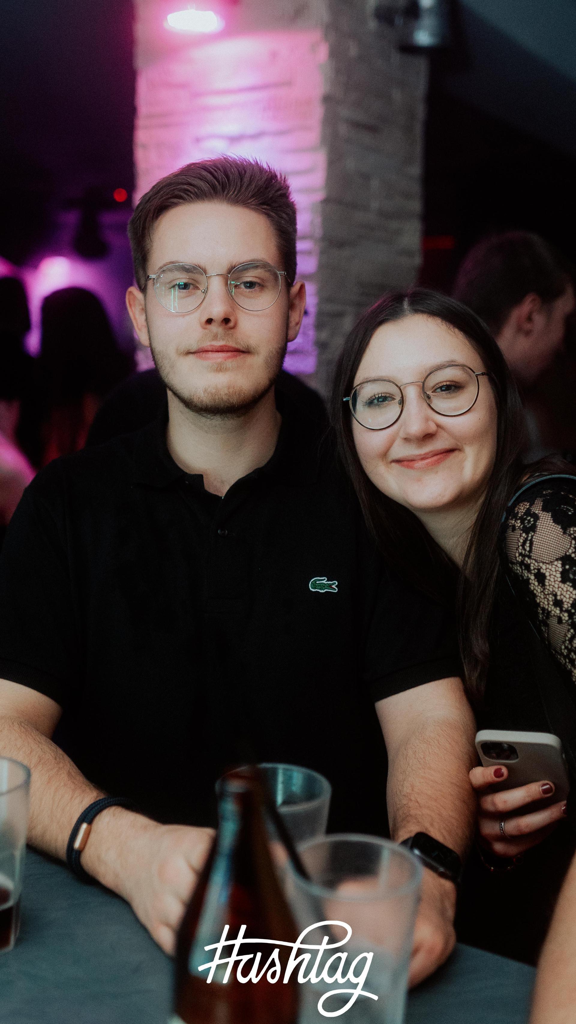 Bei der „Hashtag Saturday”-Partyim Hashtag Weiden sorgte <b>DJ RobVEE</b> für den passenden Sound. (Bild: Sebastian Reiter)