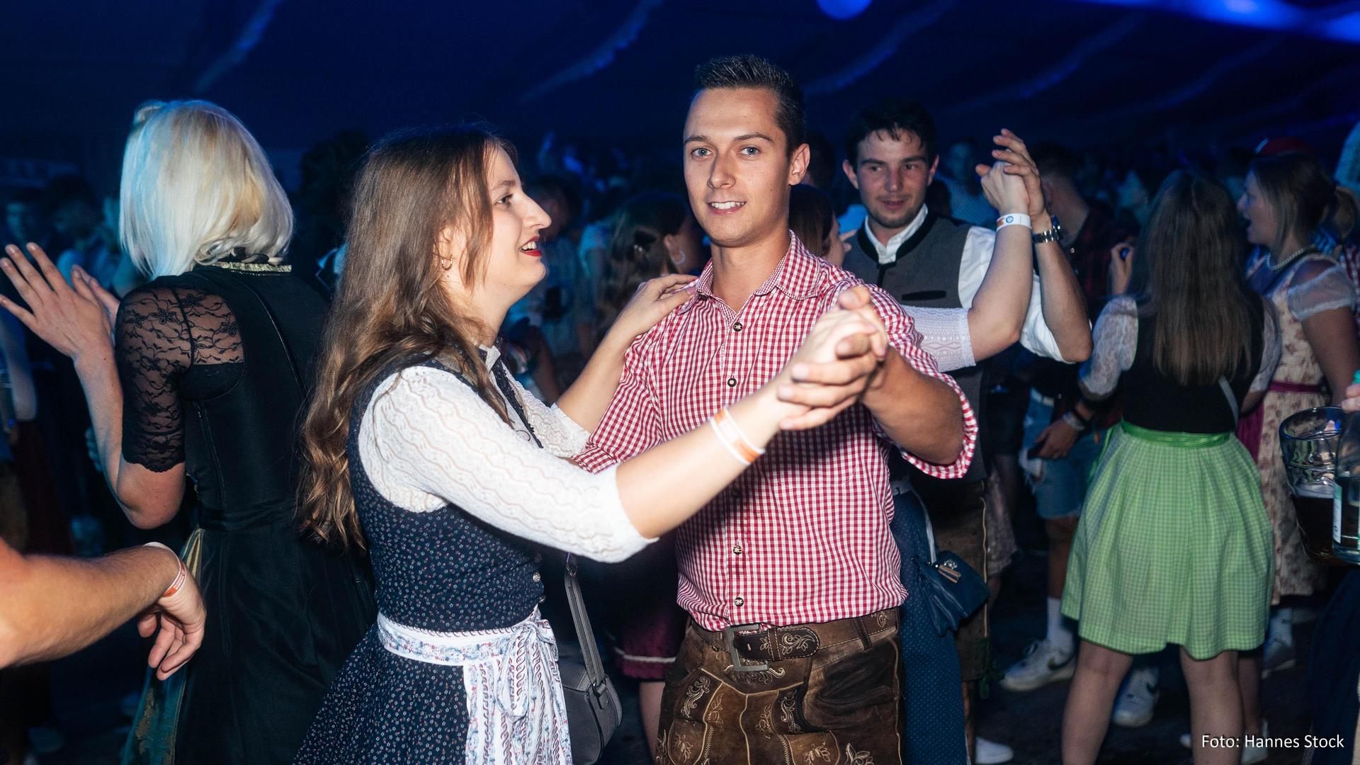Die besten Bilder vom Auftakt der Flosser Kirwa (Bild: Hannes Stock)