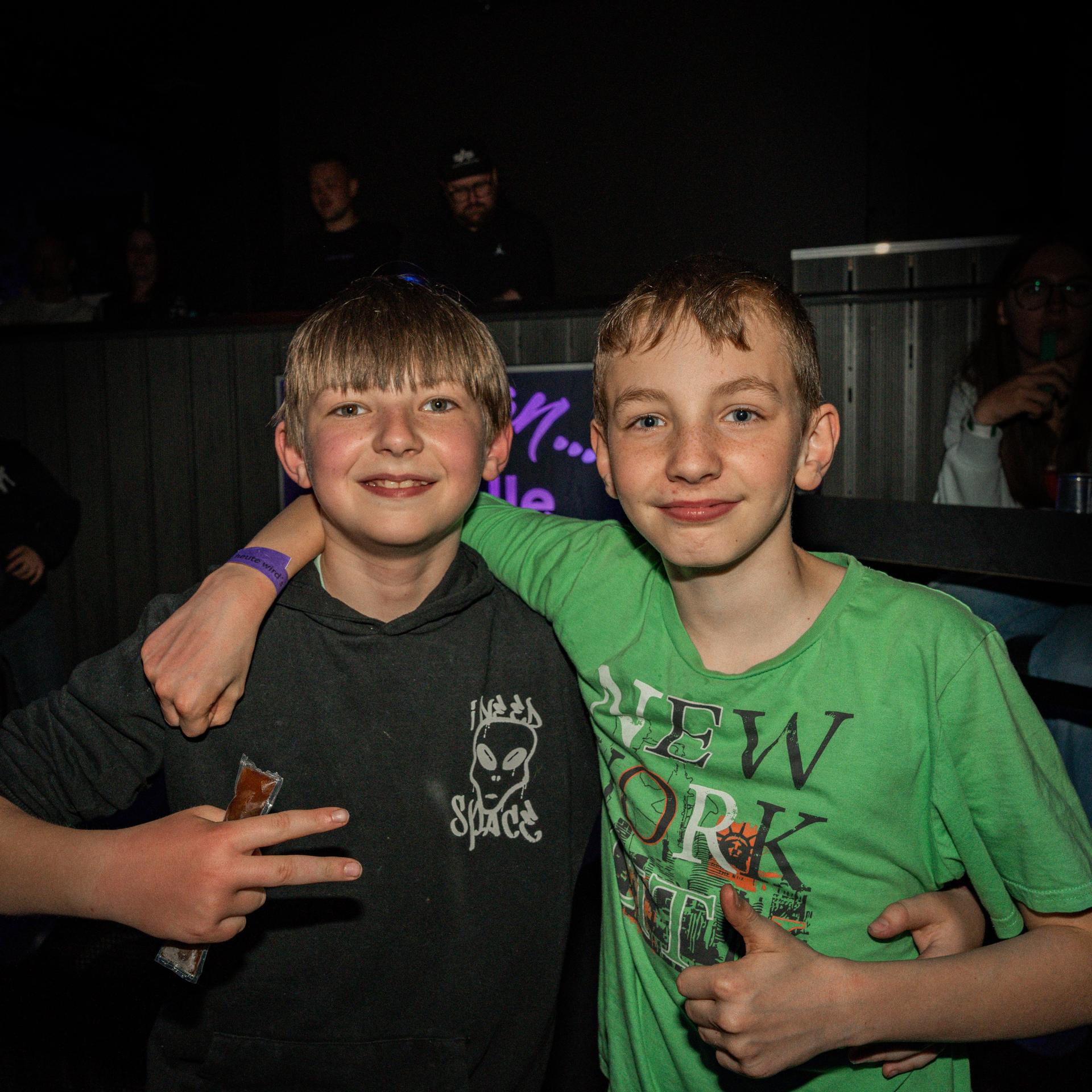 Die Teenieparty im La Belle Waidhaus. (Bild: Timo Kraus)