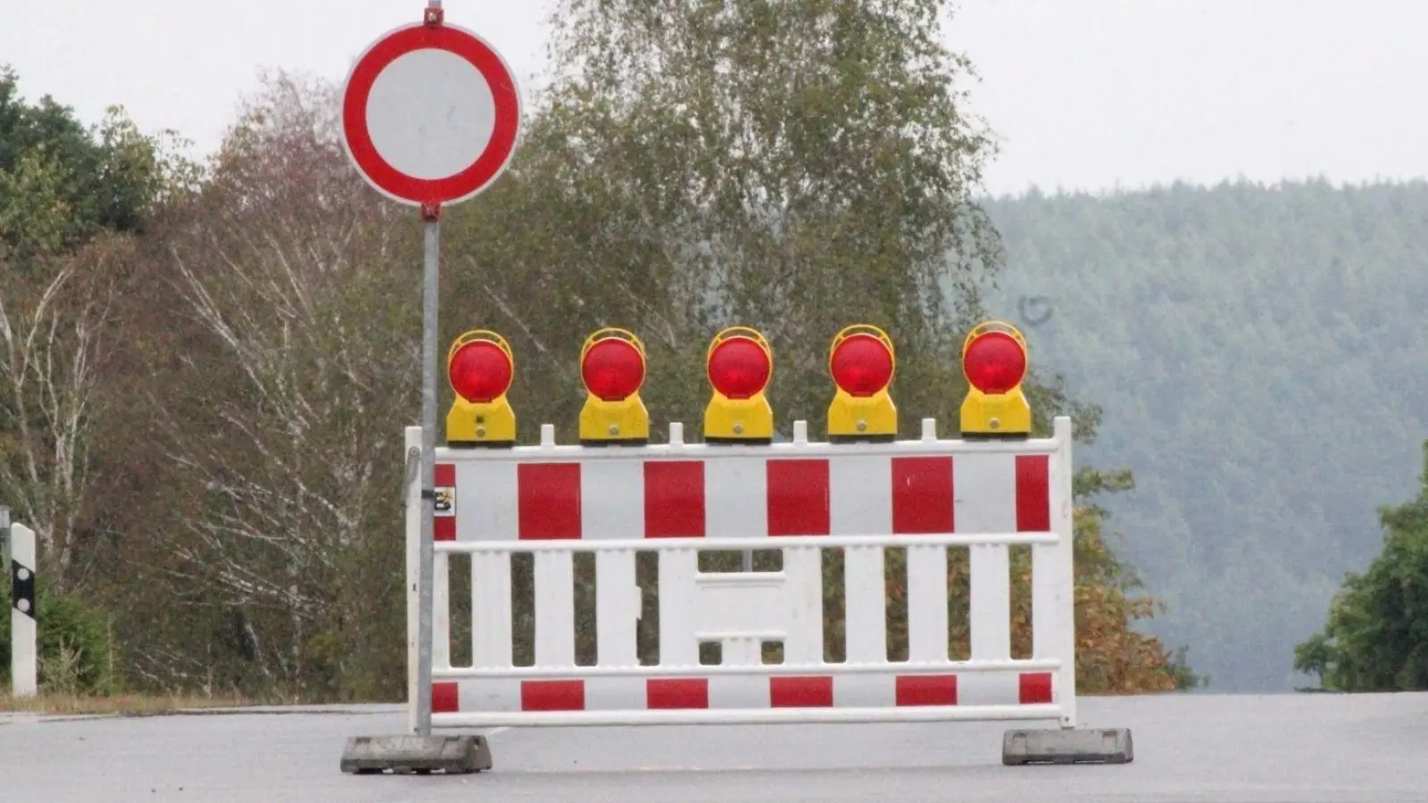 Zwischen Kohlberg und Röthenbach gilt Anfang November eine mehrtägige Sperrung. (Symbolbild: Rudolf Hirsch)