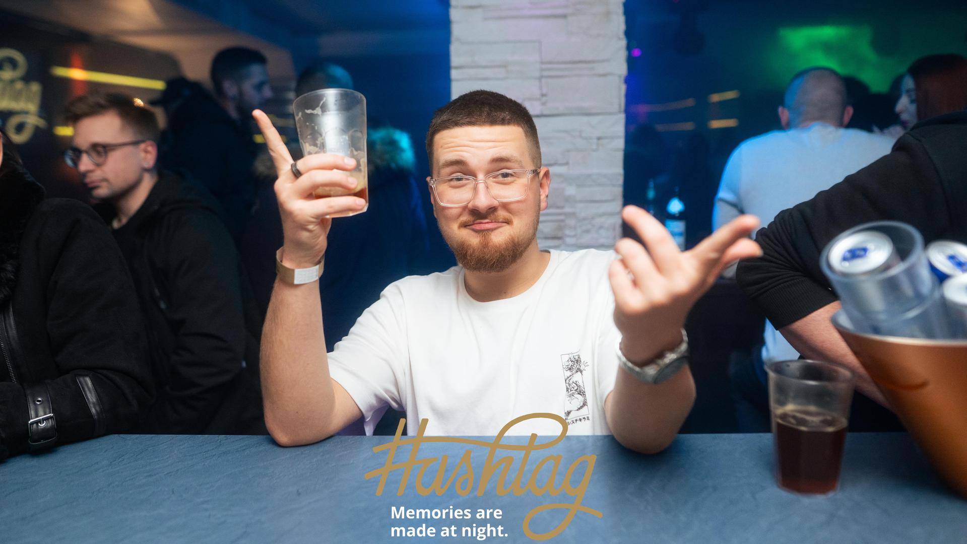 „Blacked Out” im Hashtag. Die Bilder vom Samstag. (Bild: Hannes Stock)