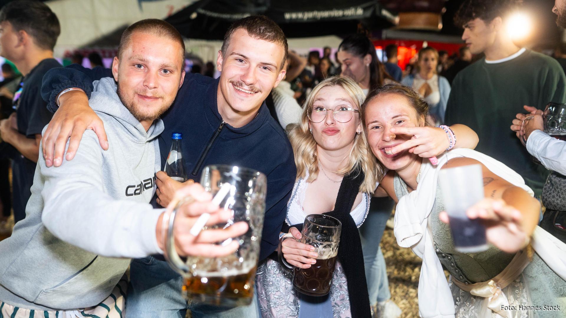Die besten Bilder vom Auftakt der Flosser Kirwa (Bild: Hannes Stock)