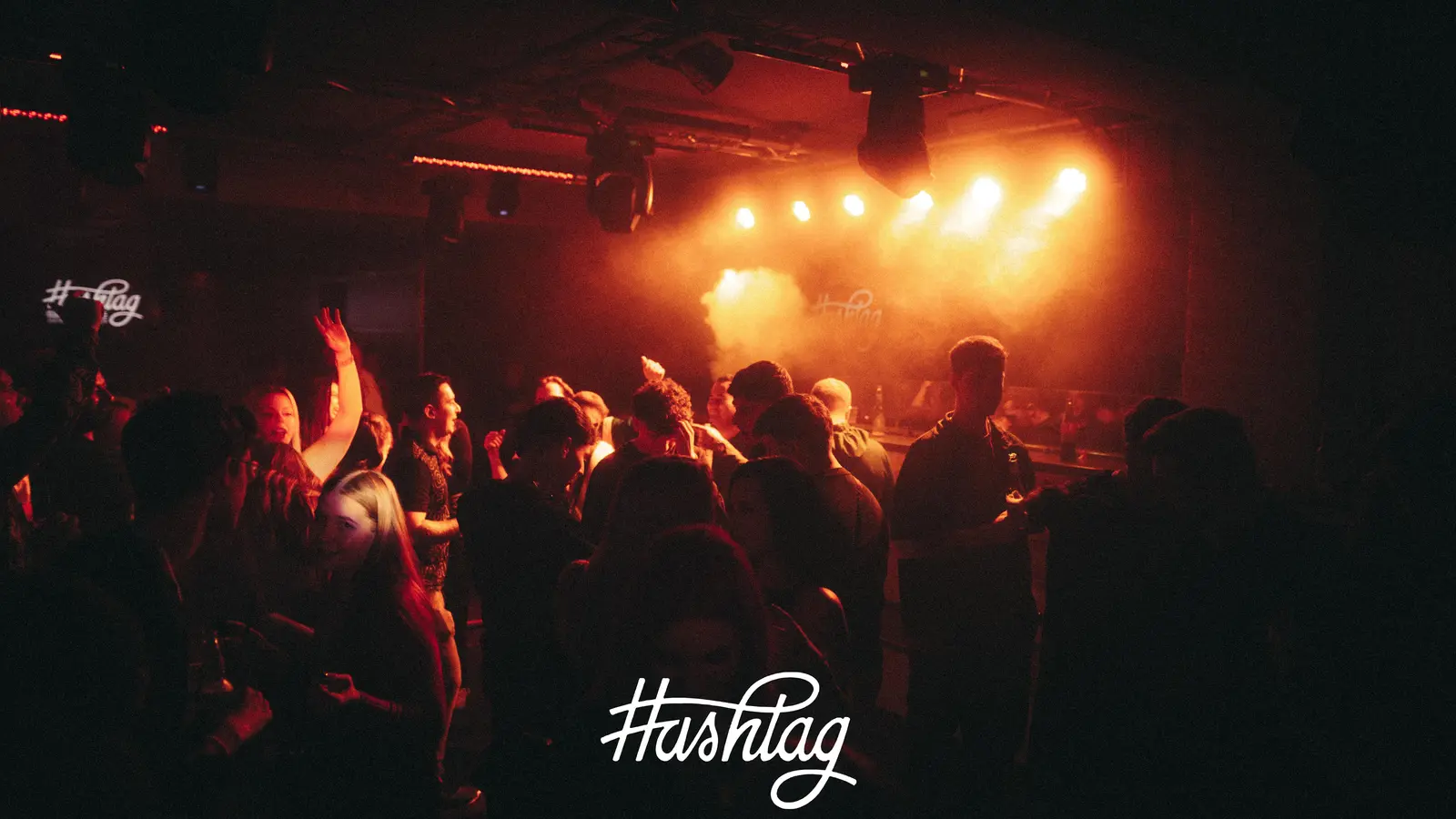 Temptation Island Party im Hashtag Weiden. (Bild: Dominik Reiter)