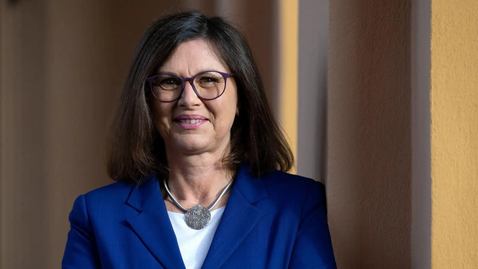 Auf Social-Media werde angefeindet, gehetzt und sehr viel Desinformation betrieben, sagte die bayerische Landtagspräsidentin Ilse Aigner. (Archivbild) (Bild: Sven Hoppe/dpa)