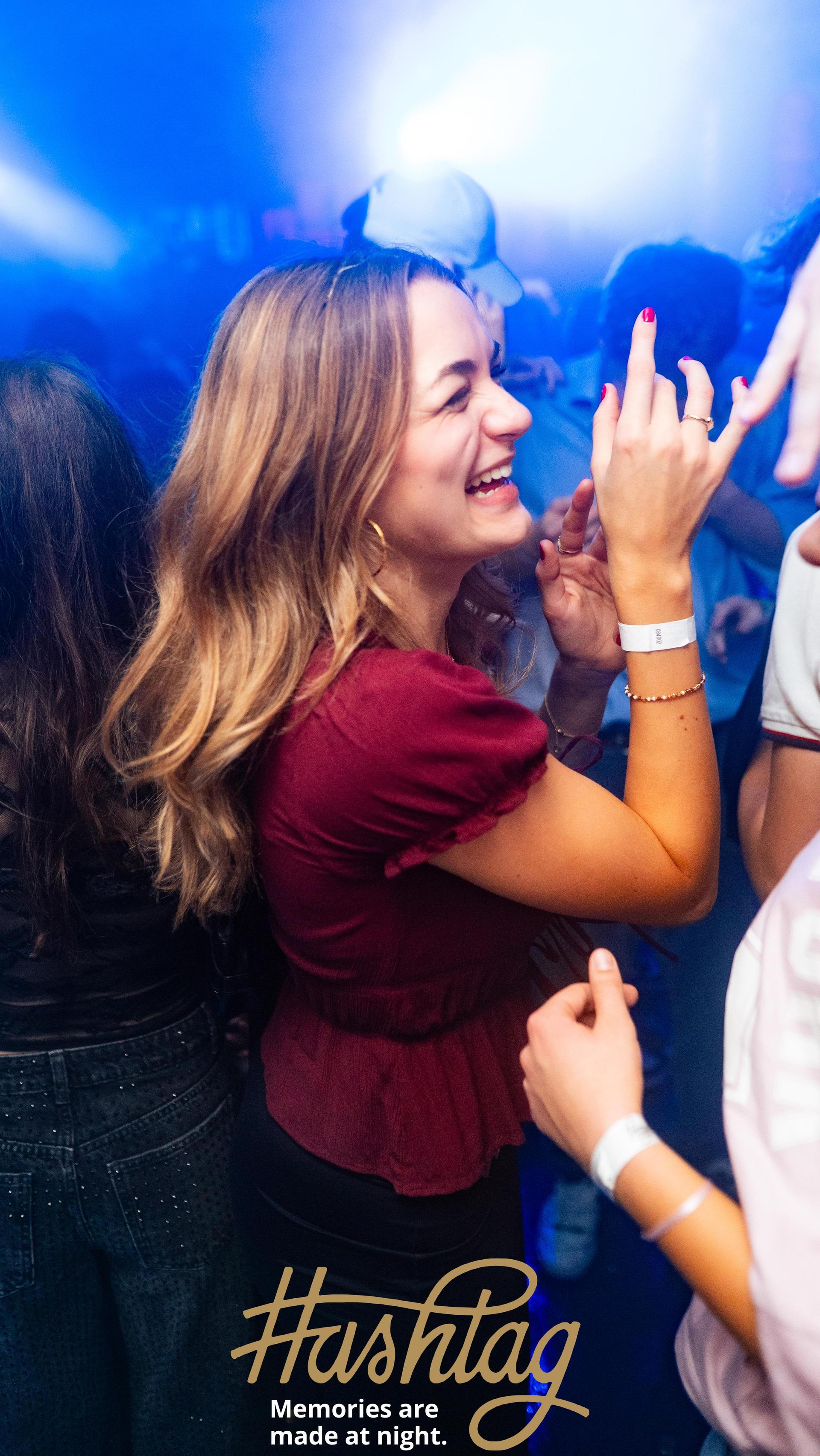 Am Dienstag wurde im Hashtag die Abgabe der Seminararbeiten gefeiert.  (Bild: Hannes Stock)