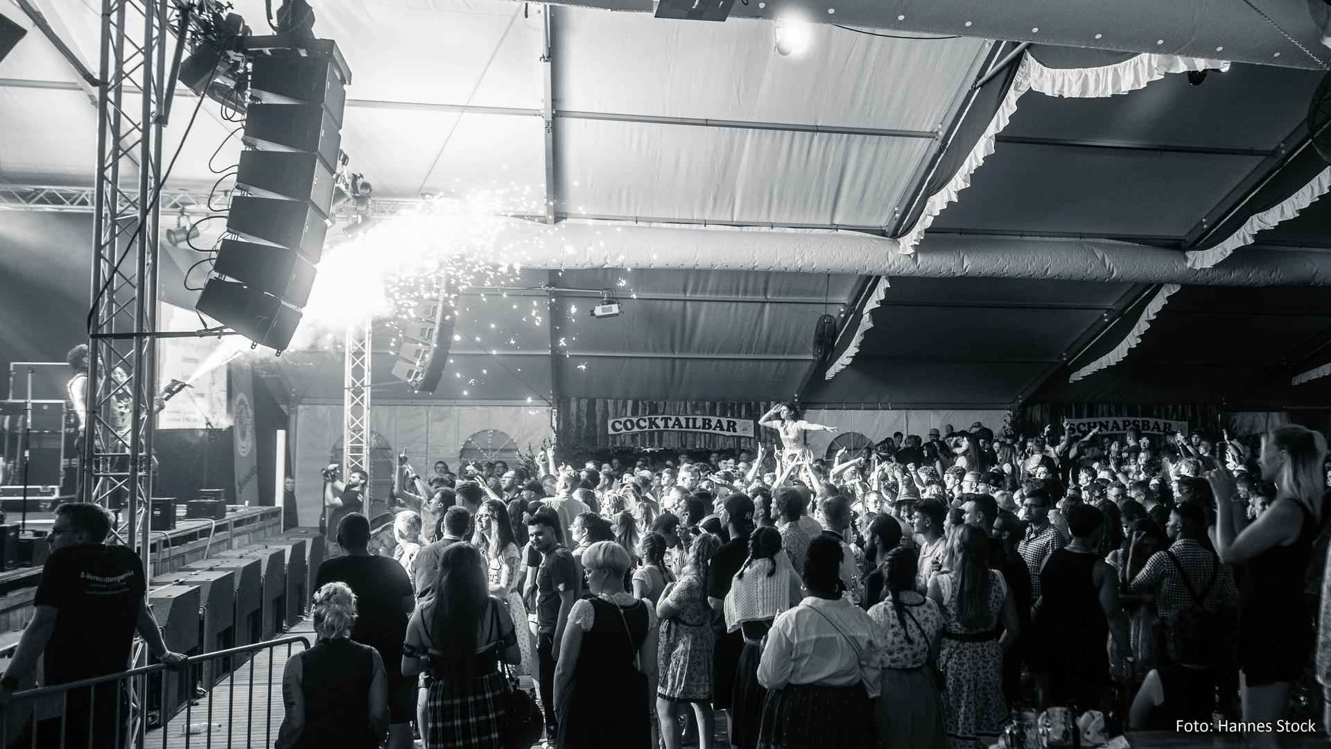 Das war die Flosser Kirwa am Samstag.  (Bild: Hannes Stock )