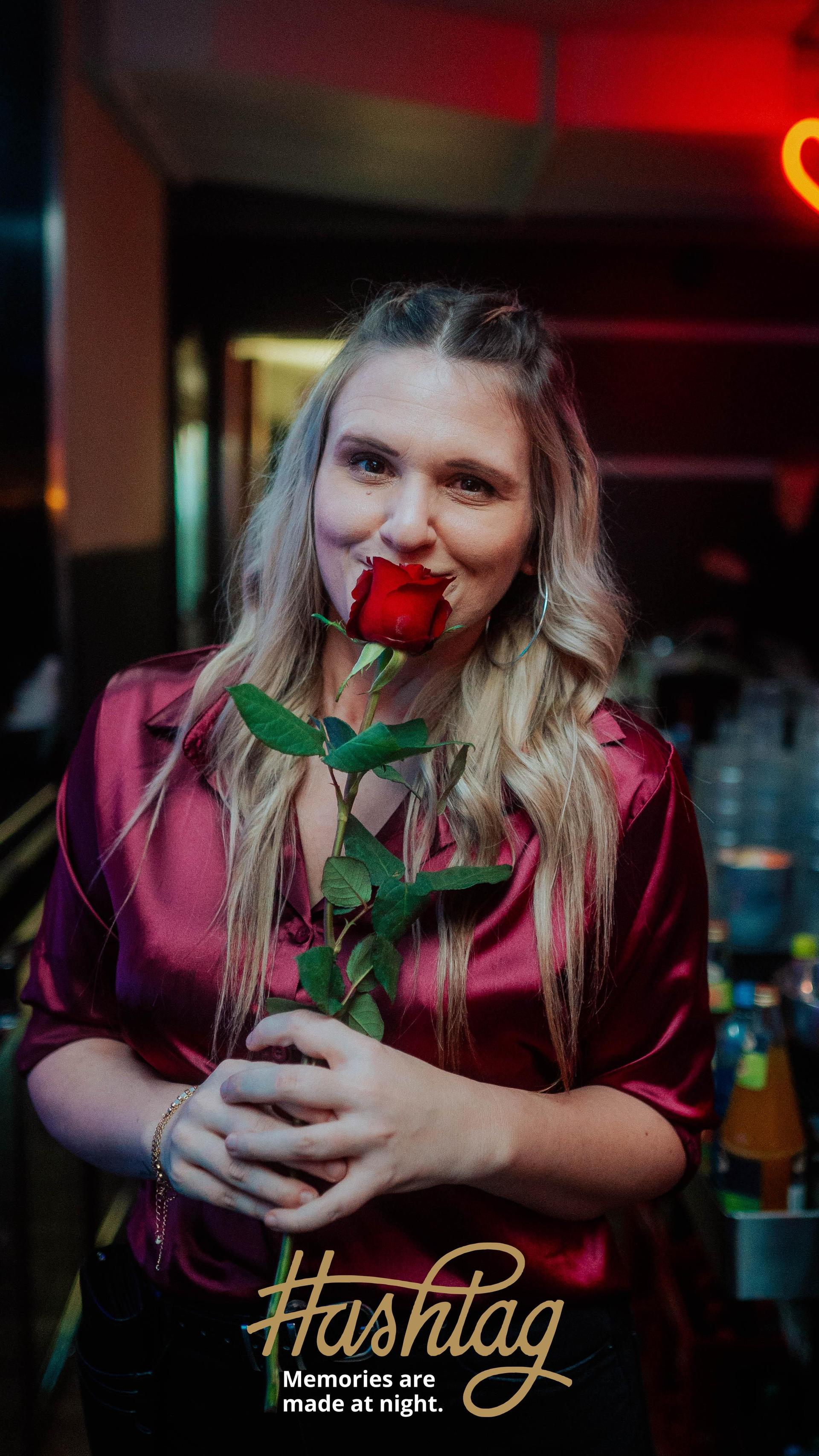 „Be my valentine”: Das war das Motto der Party am Freitag im Hashtag Weiden.  (Bild: Sebastian Reiter)