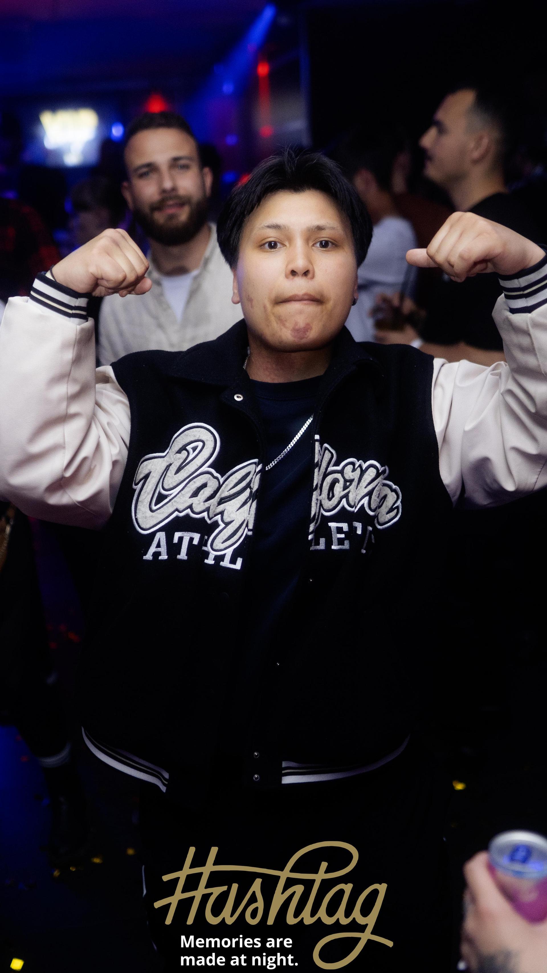 Die „Blackedout”-Party im Hashtag. (Bild: Hannes Stock)