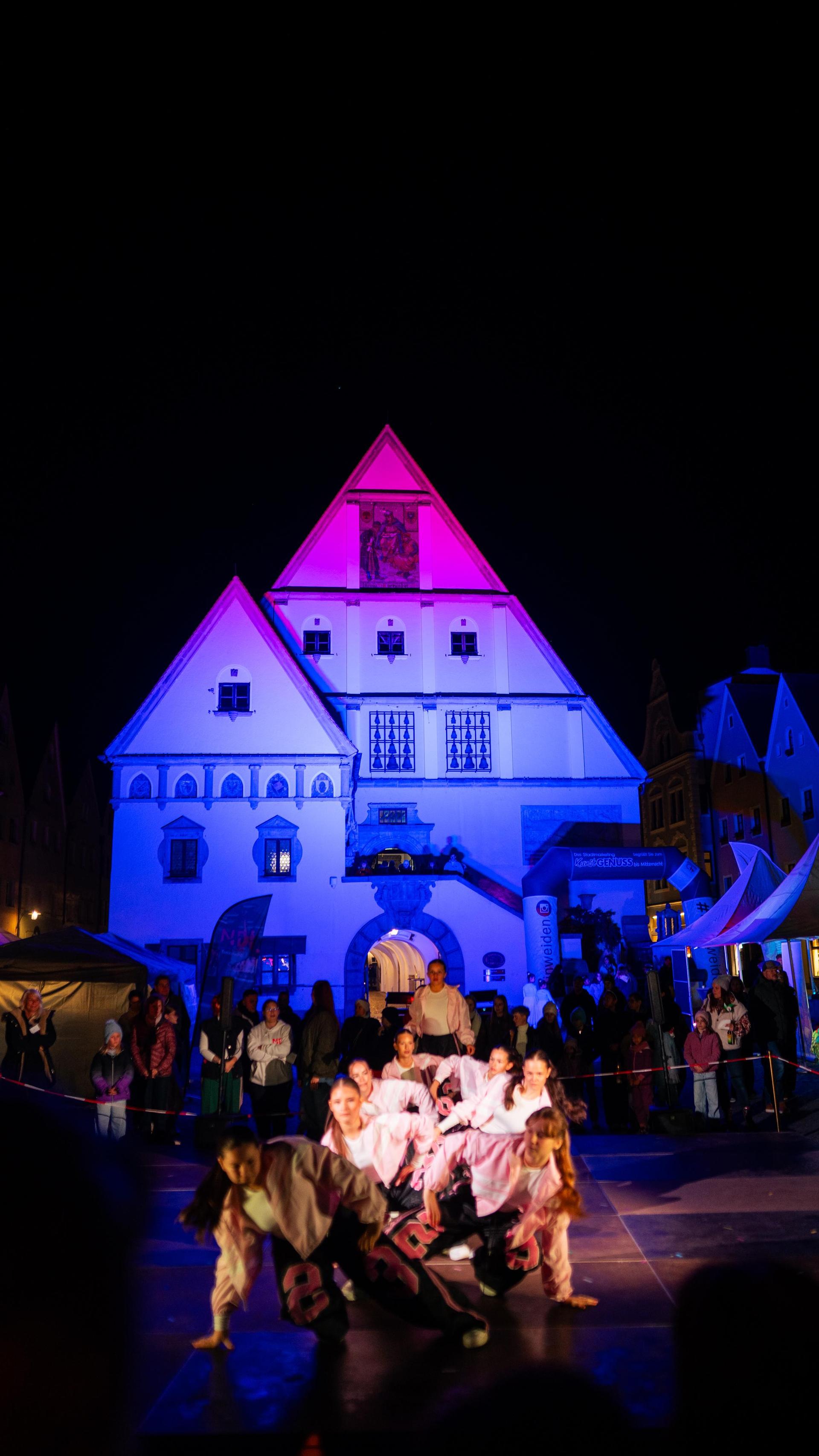 Weiden Kunstgenuss bis Mitternacht: Hier ein Einblick. (Bild: Hannes Stock)