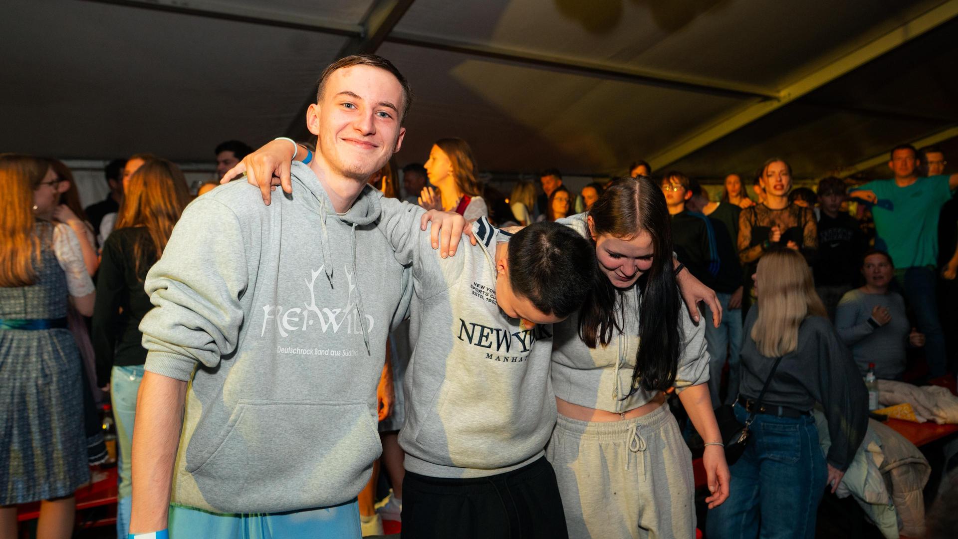Die Highlights am Samstag bei der Kirchweih der DJK Weiden. (Bild: Hannes Stock)