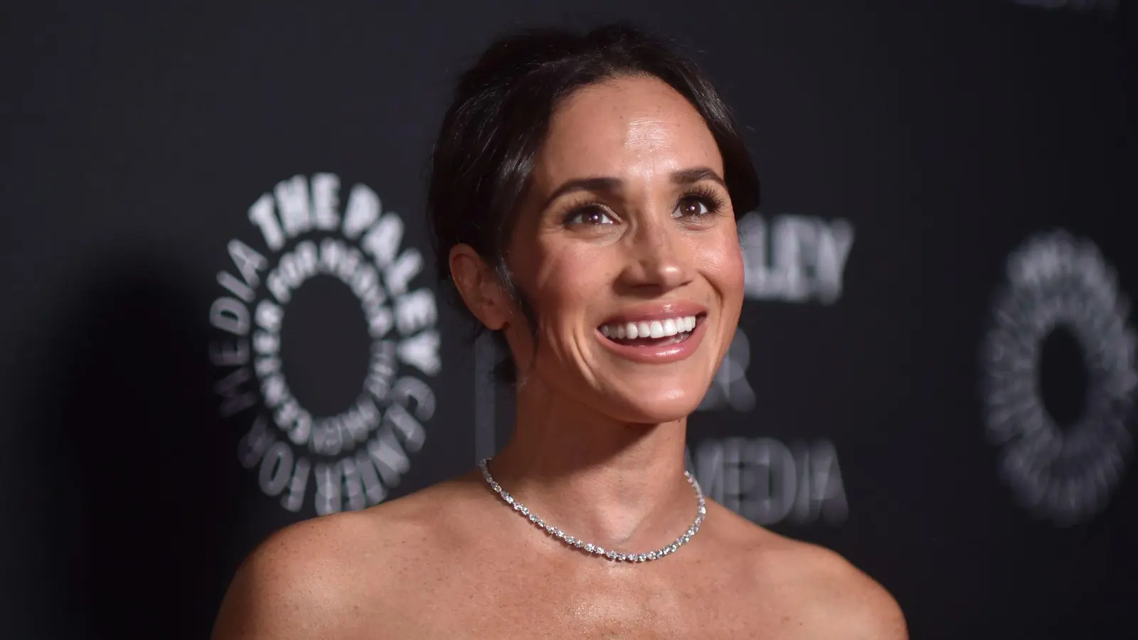 Der Start der neuen Lifestyle-Serie mit Meghan Markle wird auf März verschoben.  (Archivbild: Richard Shotwell/Invision via AP/dpa)