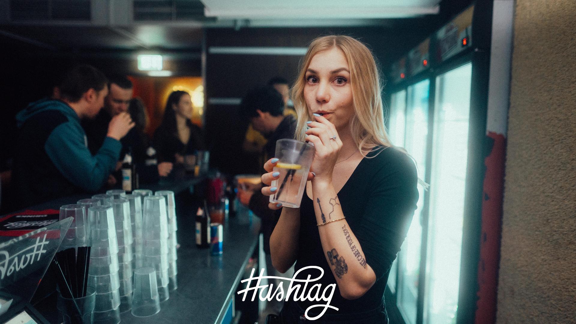 Bei der „Hashtag Saturday”-Partyim Hashtag Weiden sorgte <b>DJ RobVEE</b> für den passenden Sound. (Bild: Sebastian Reiter)