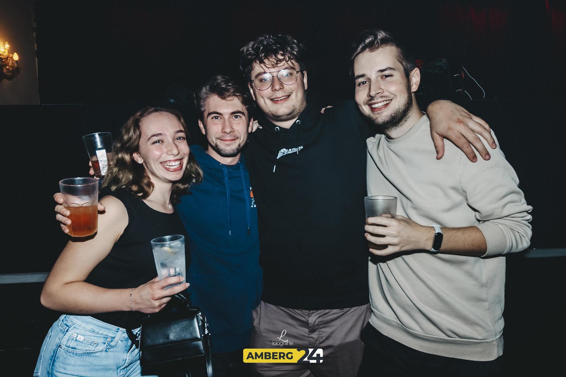 Das war die Semester-Opening-Party im Casino Saal.  (Bild: Lolografie)