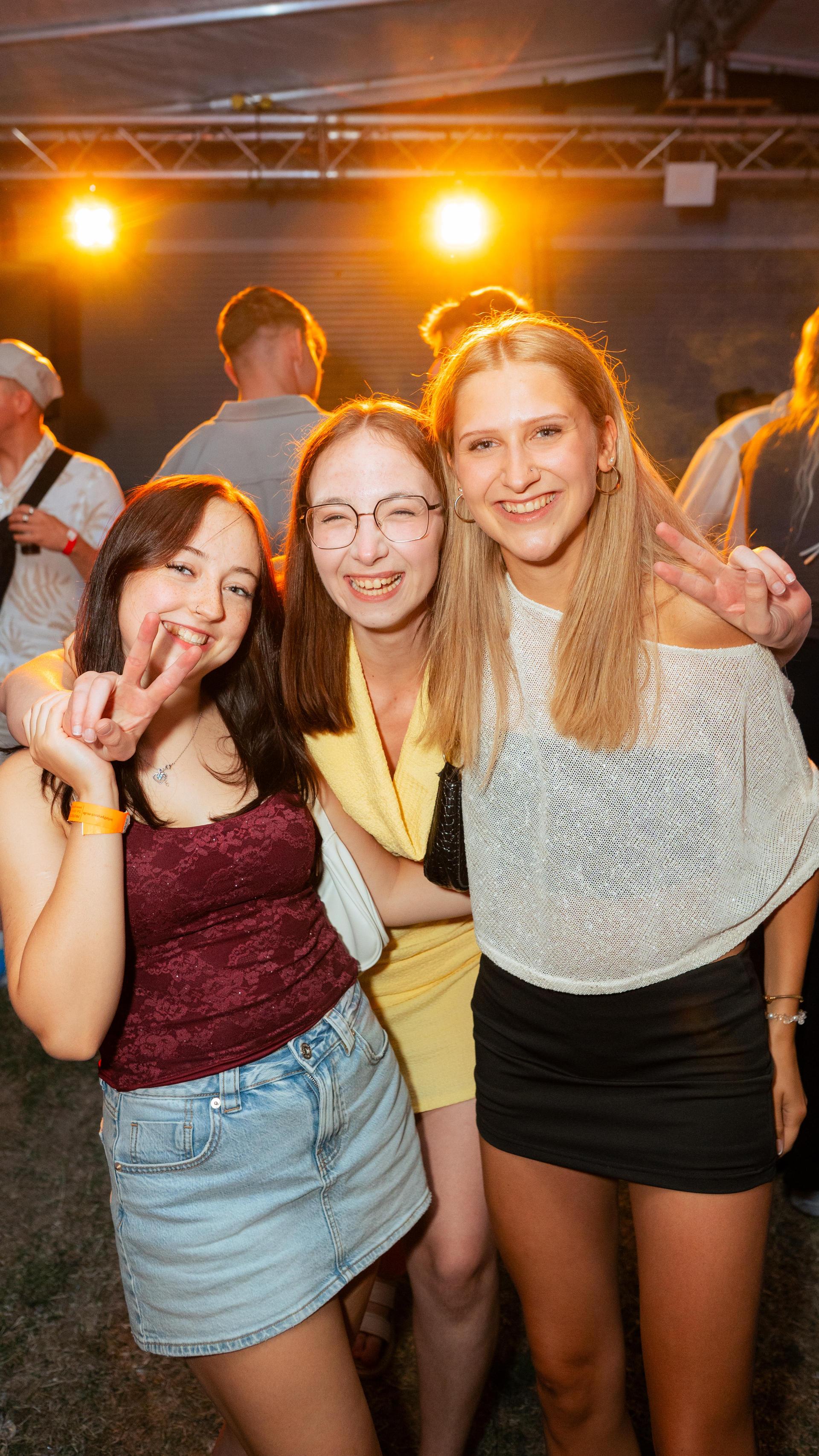 Bilder der Beach Party. (Bild: Hannes Stock)
