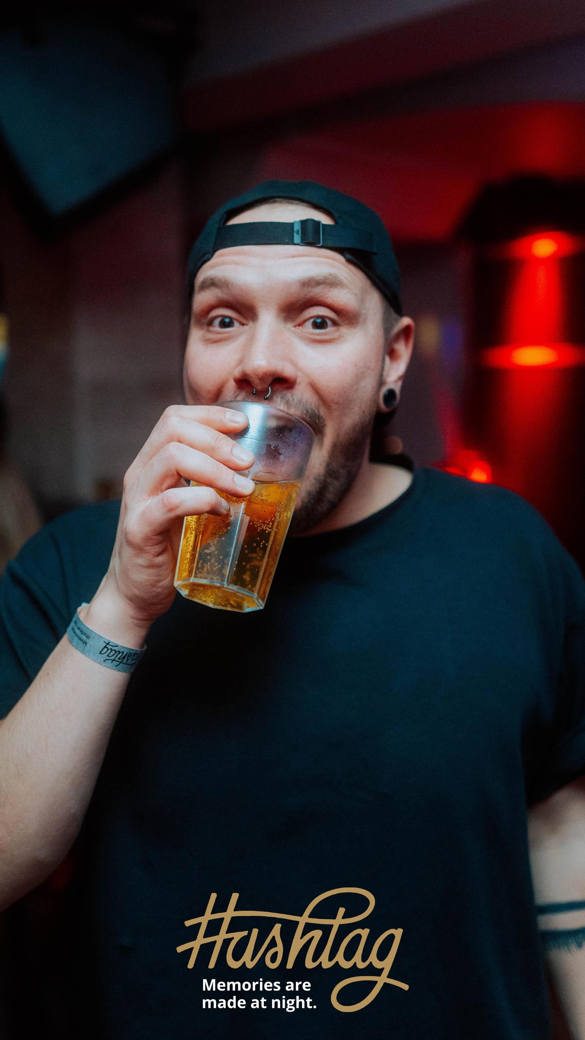 „Latin Vibes”: Das war das Motto bei der Party im Hashtag Weiden. (Bild: Sebastian Reiter)