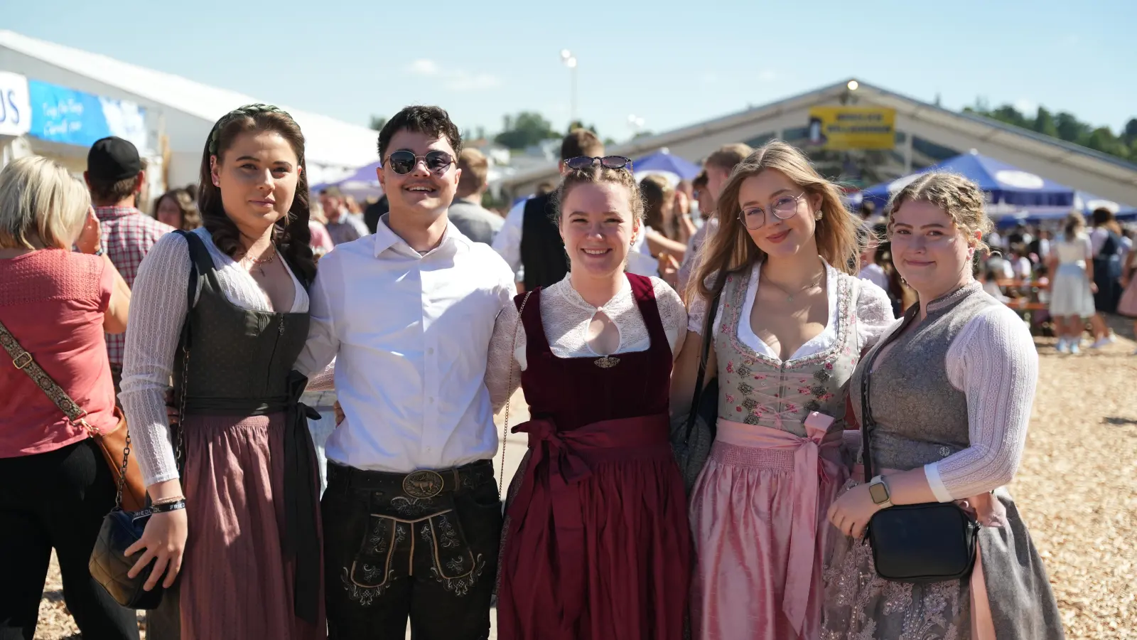 Wir haben euch beim Frühschoppen in Floß nach euren Trachten No-Gos gefragt. (Bild: Marina Gube)