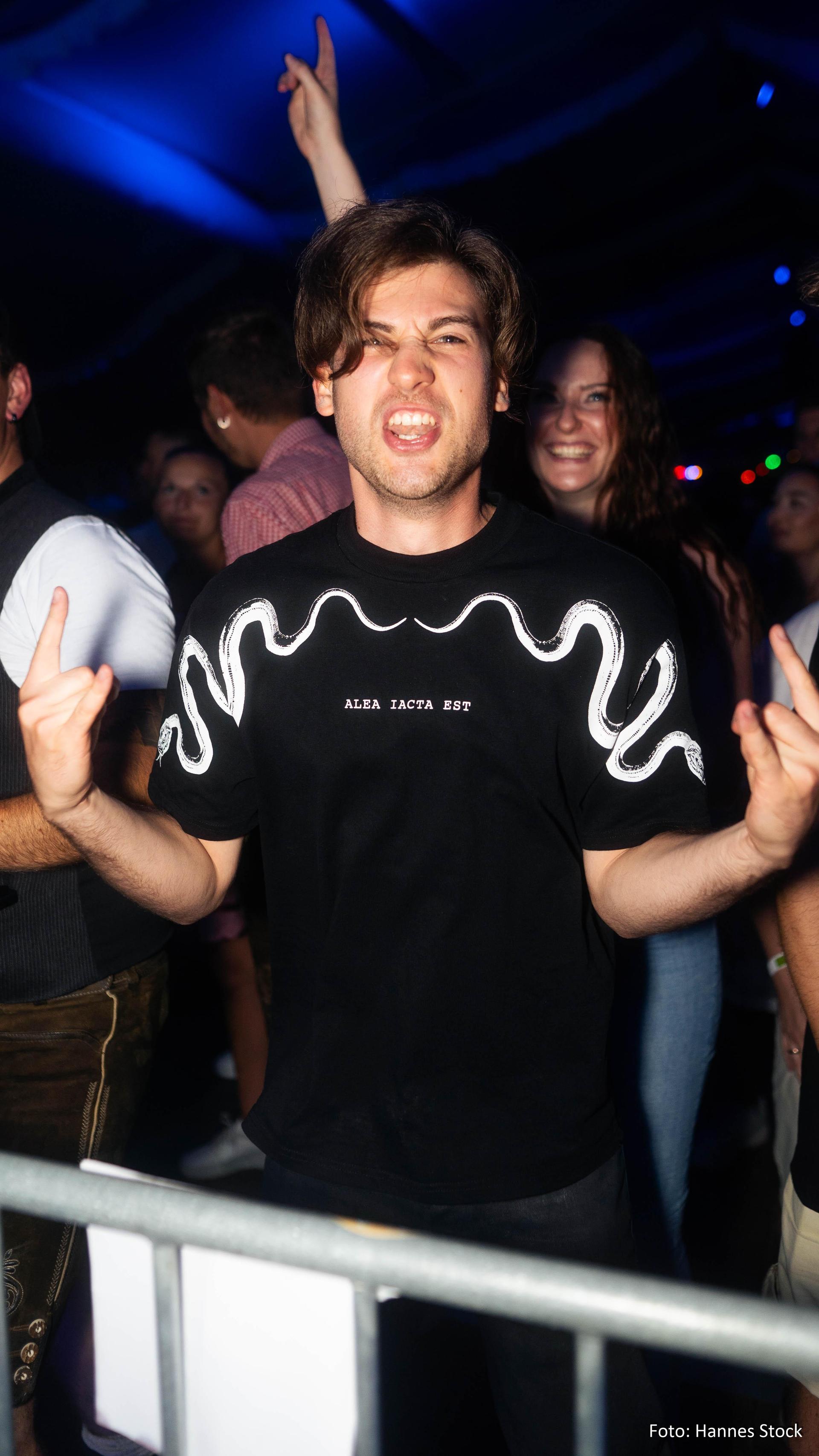 Das war die Flosser Kirwa am Samstag.  (Bild: Hannes Stock)