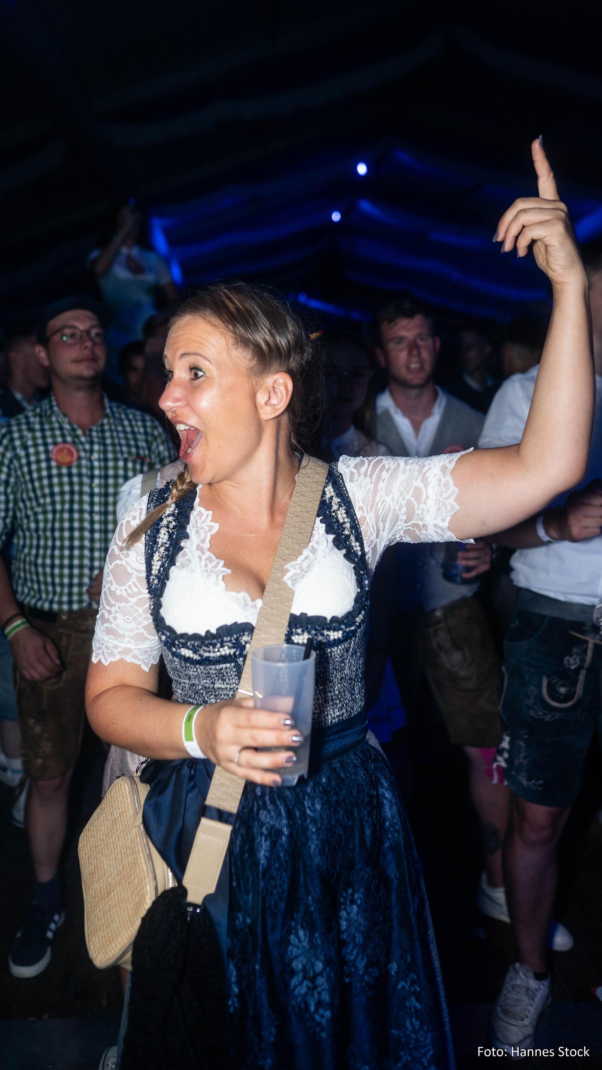 Das war die Flosser Kirwa am Samstag.  (Bild: Hannes Stock )