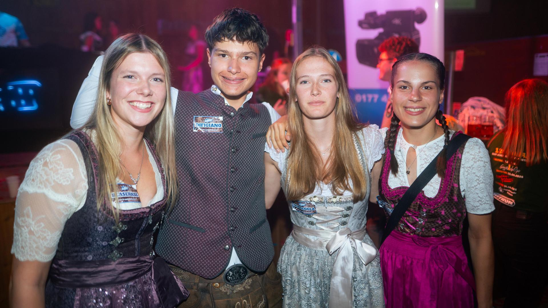 Die Fotos vom Freitagabend am Wurzer O&#39;Schnitt 2025. (Bild: Hannes Stock)