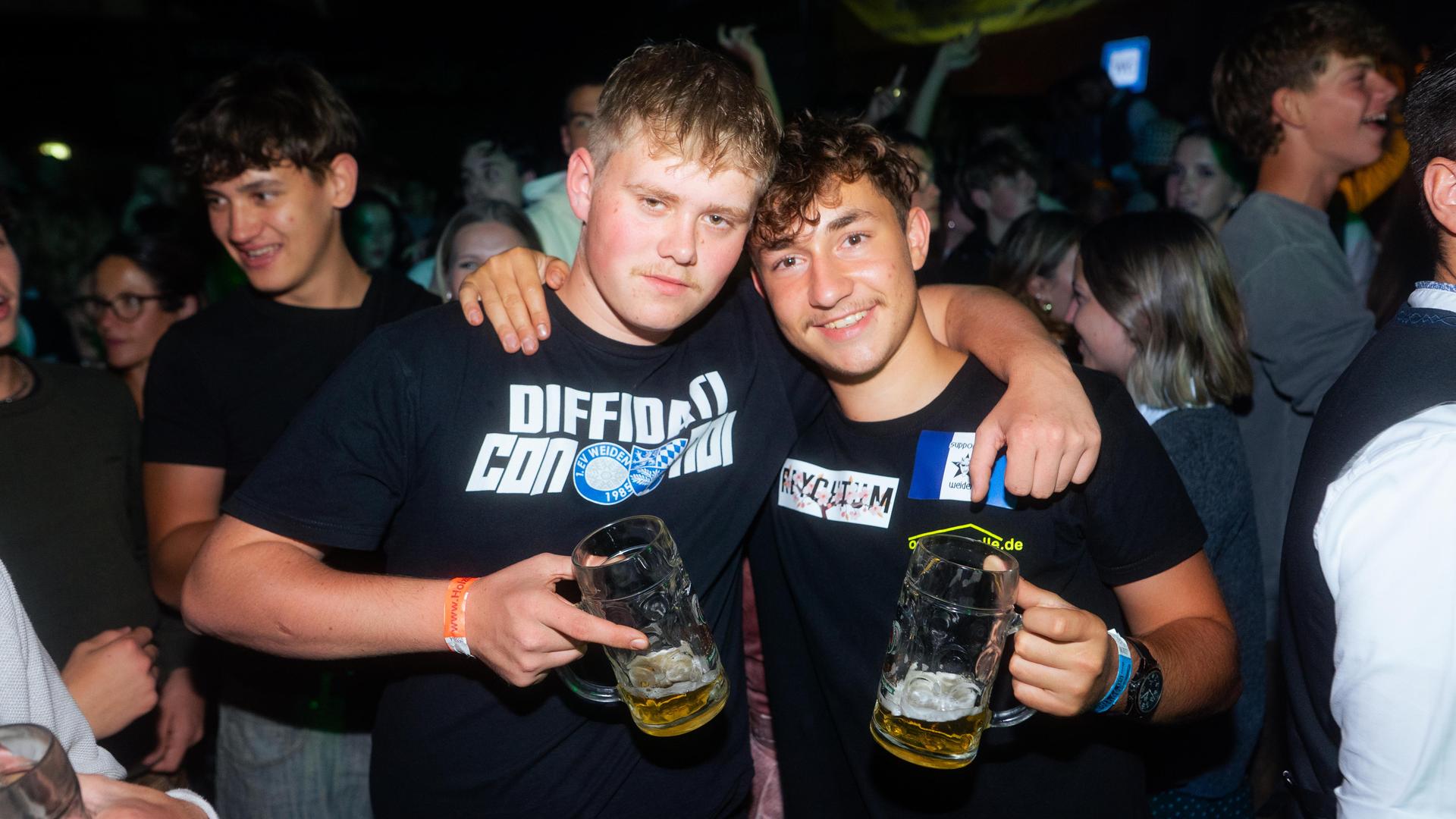 Die Fotos vom Samstagabend am Wurzer O'Schnitt 2025. (Bild: Hannes Stock)