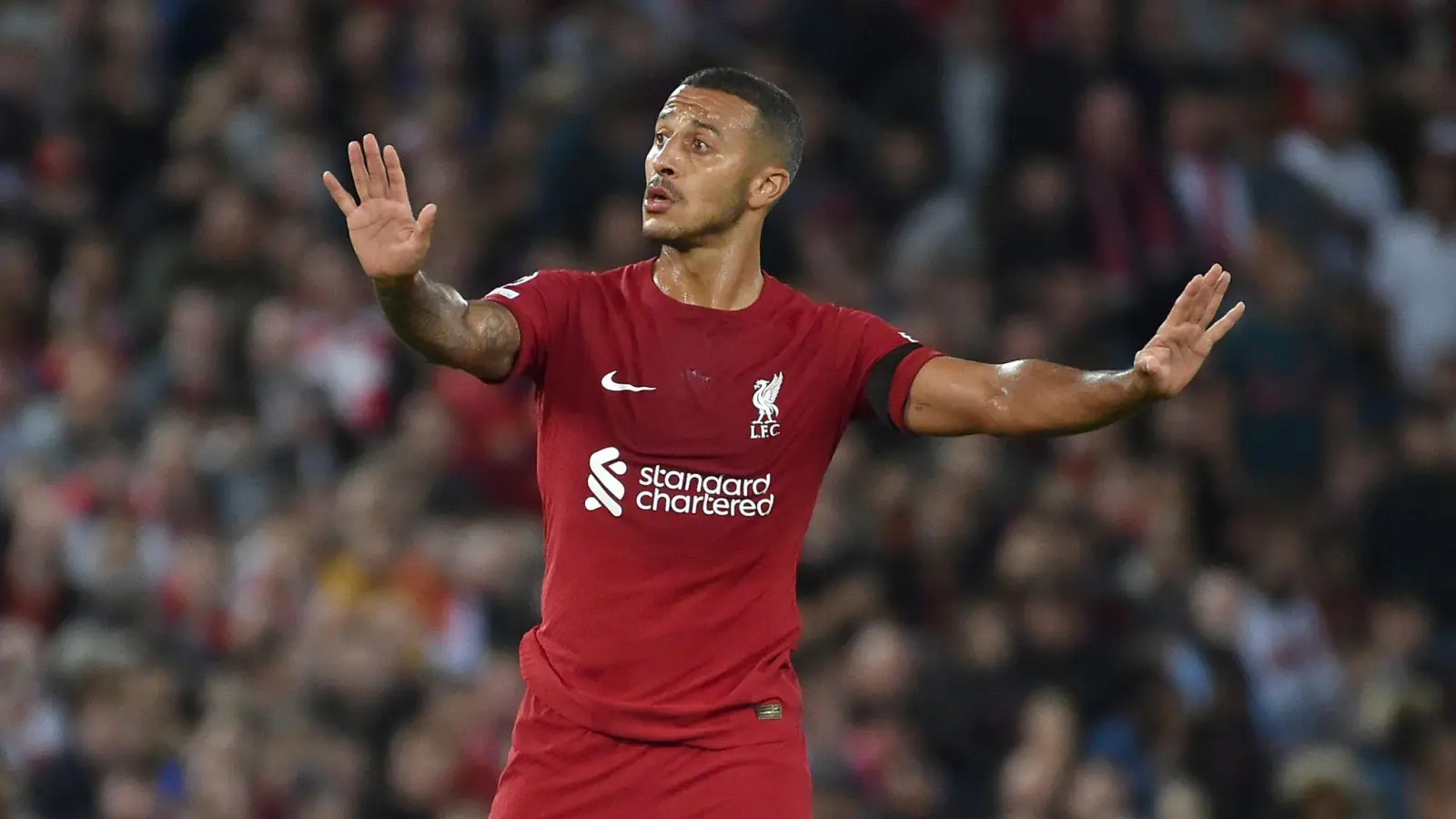 Thiago stand zuletzt beim FC Liverpool unter Vertrag. (Bild: Rui Vieira/AP/dpa)