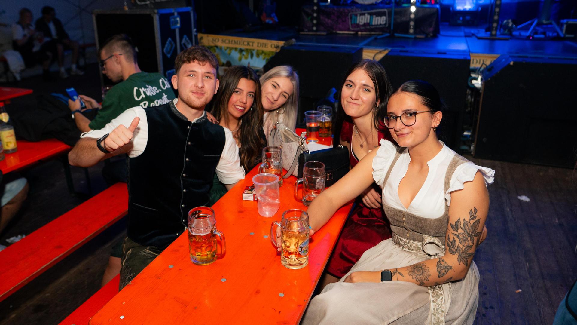 Die Highlights am Samstag bei der Kirchweih der DJK Weiden. (Bild: Hannes Stock)