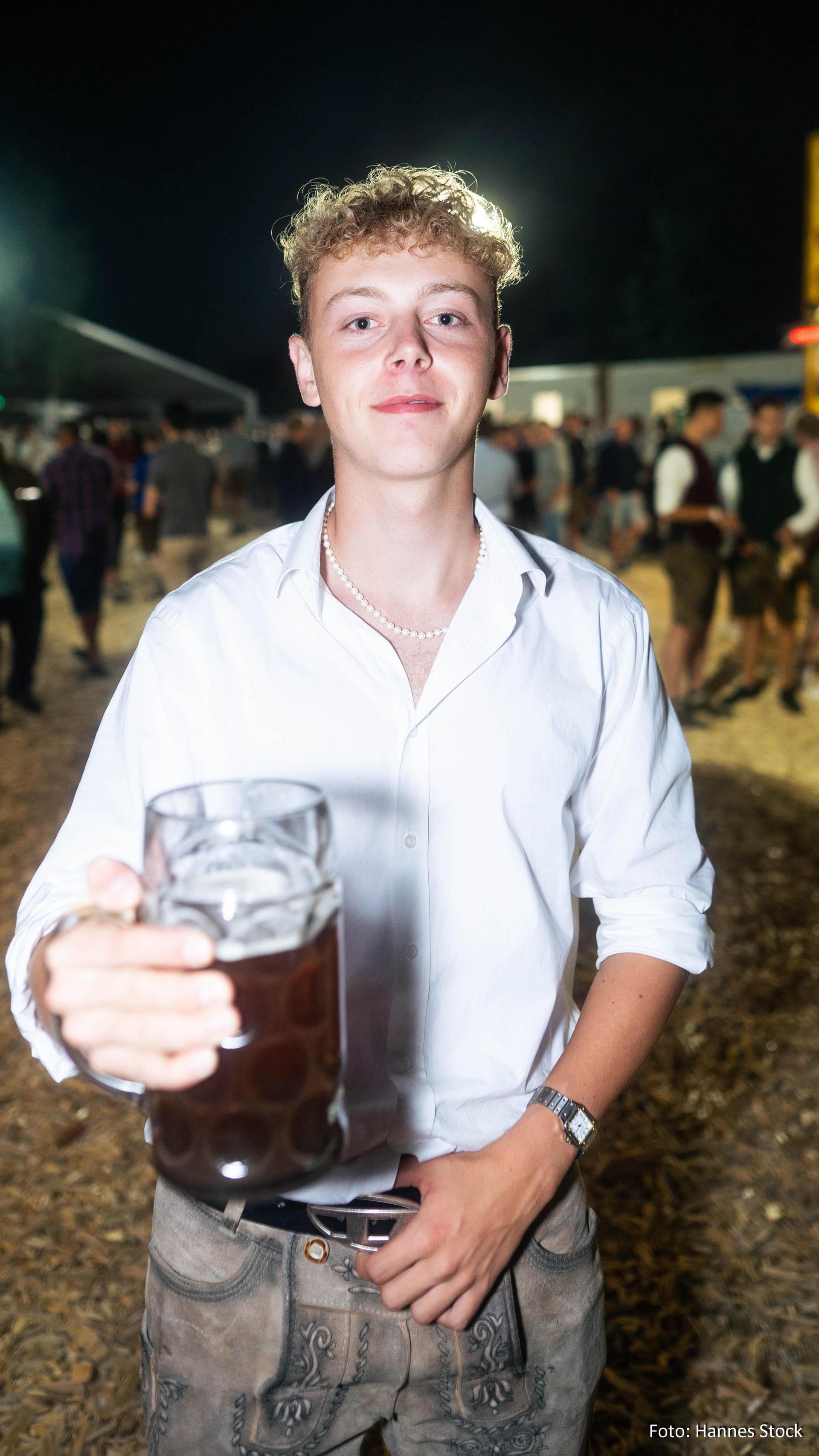 Das war die Flosser Kirwa am Samstag.  (Bild: Hannes Stock)